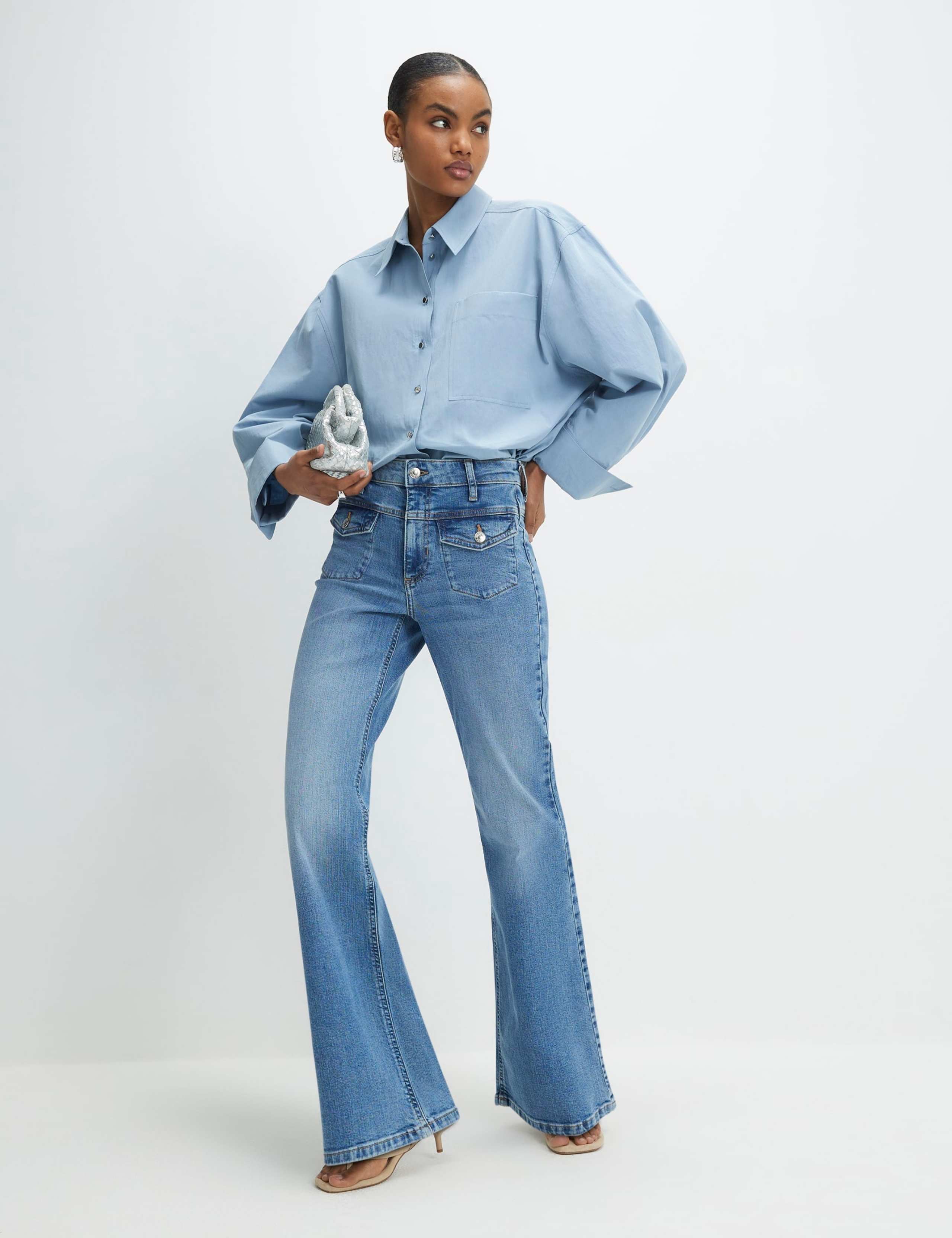 Relaxed High Waisted Flared Jeans