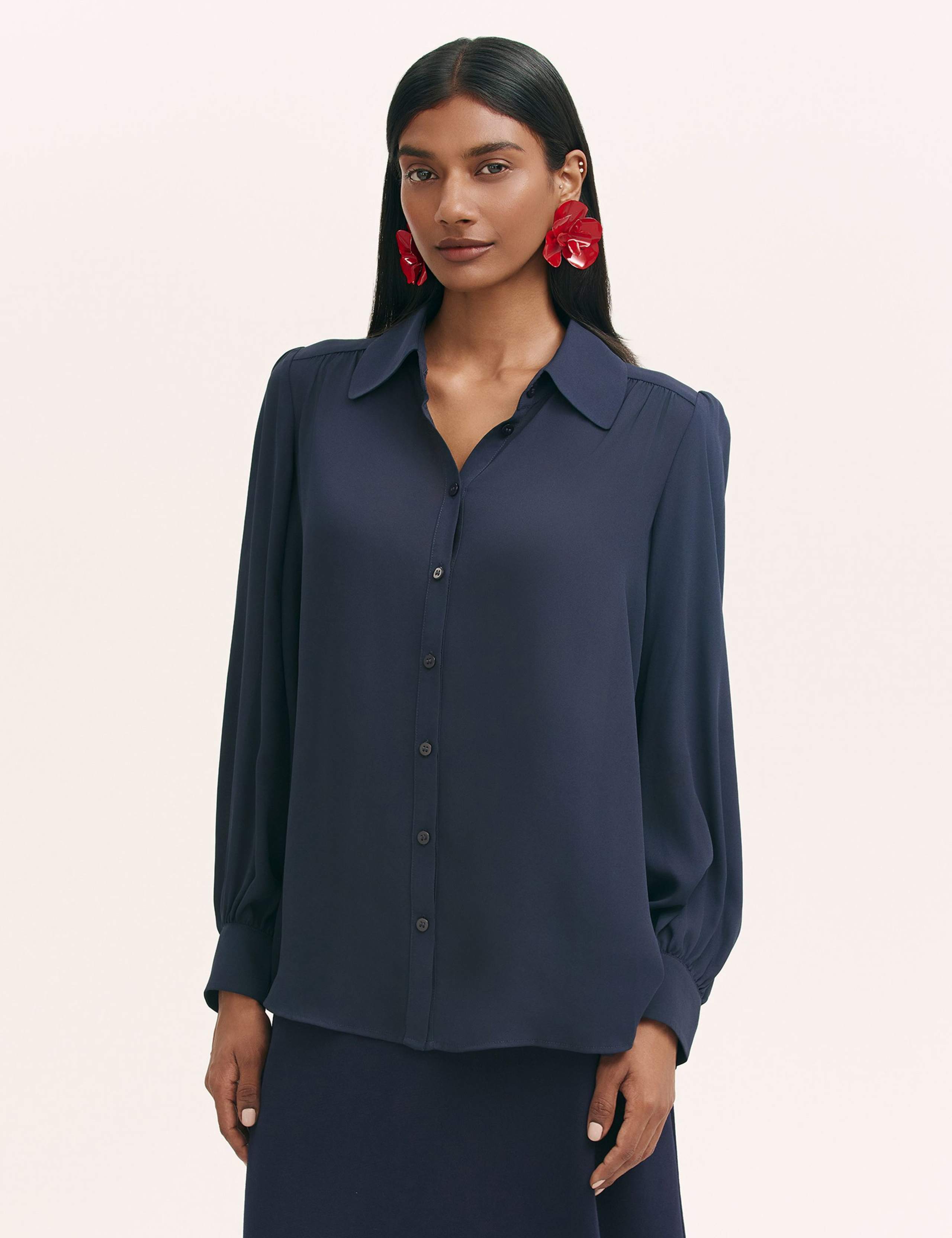 Collared Blouson Sleeve Shirt