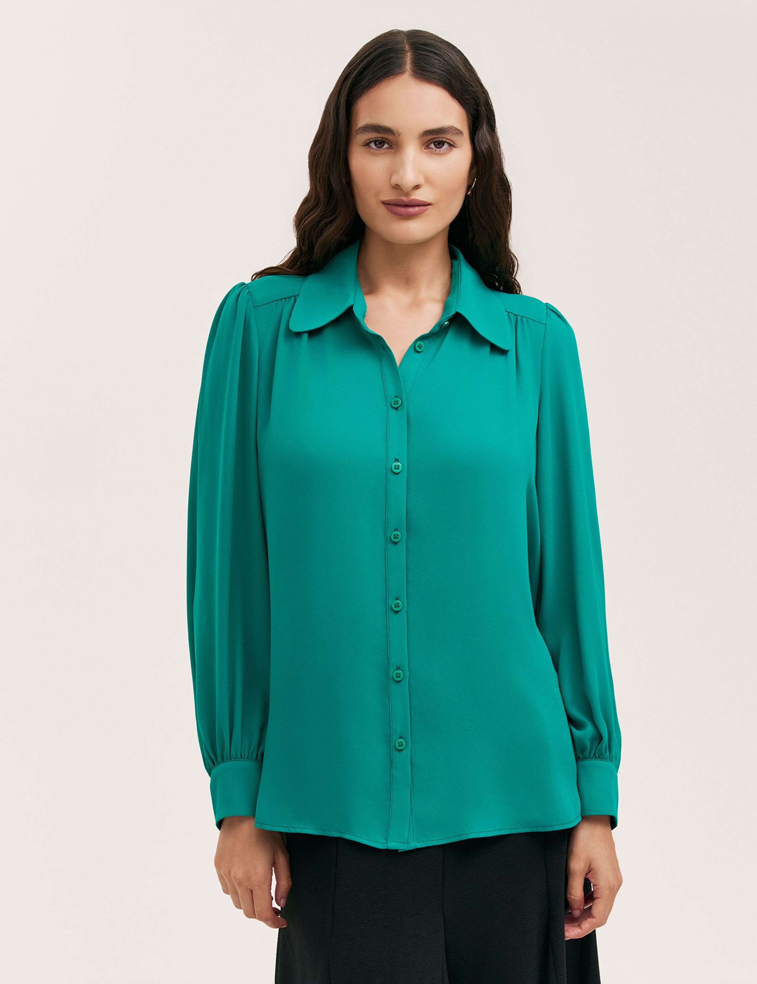 Collared Blouson Sleeve Shirt