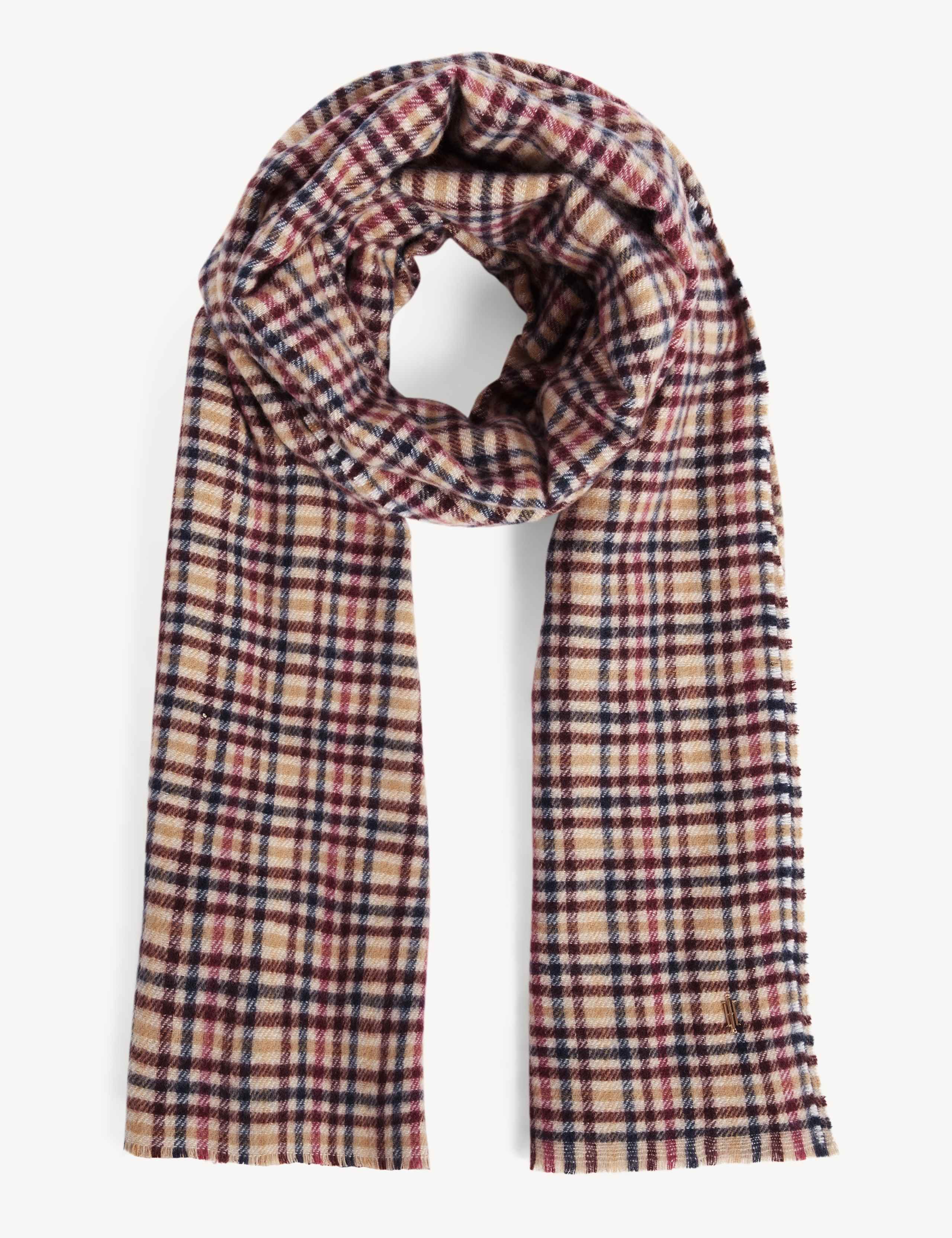 Katherine Scarf