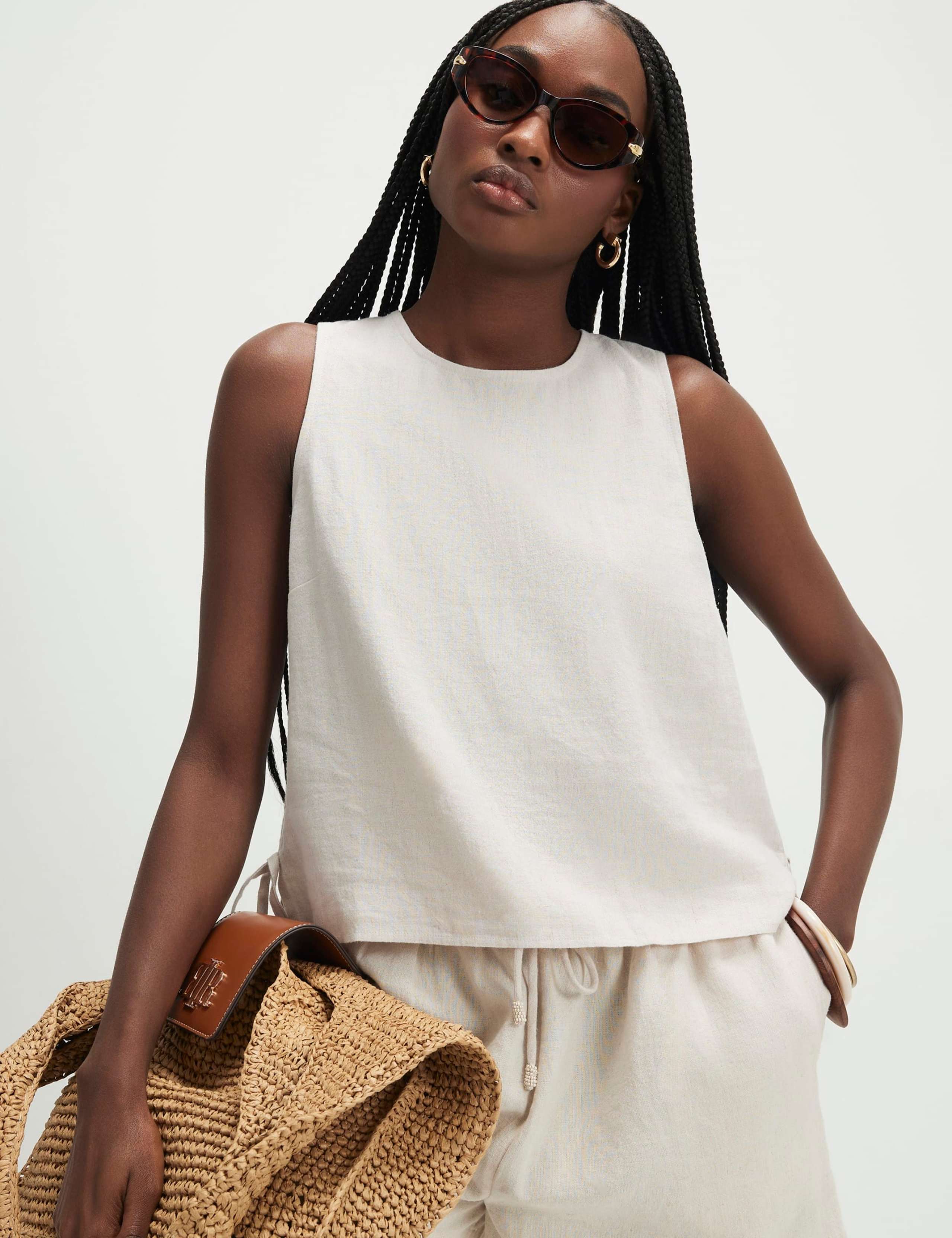 Linen Rich Keyhole Tank Top