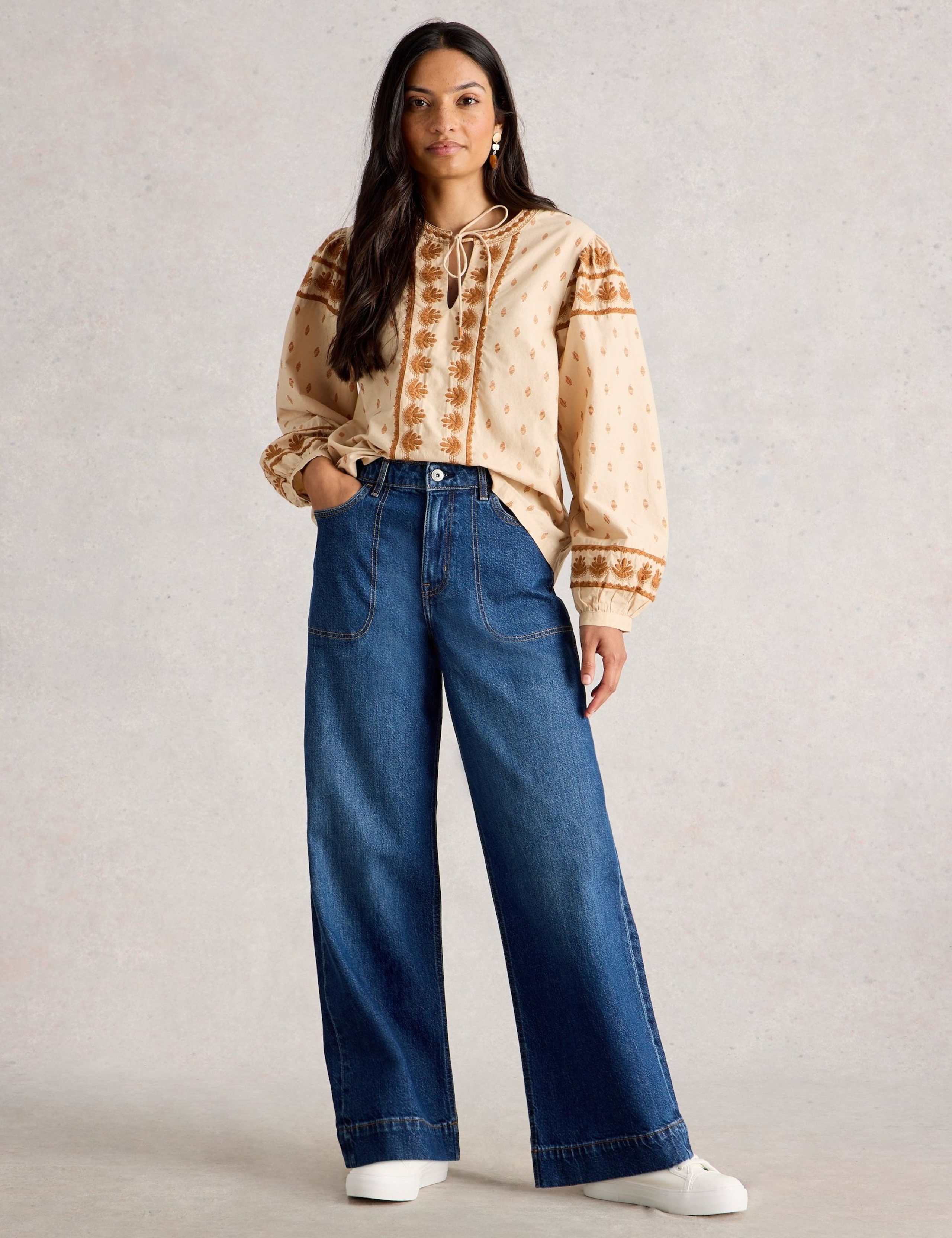 Mid Rise Wide Leg Jeans