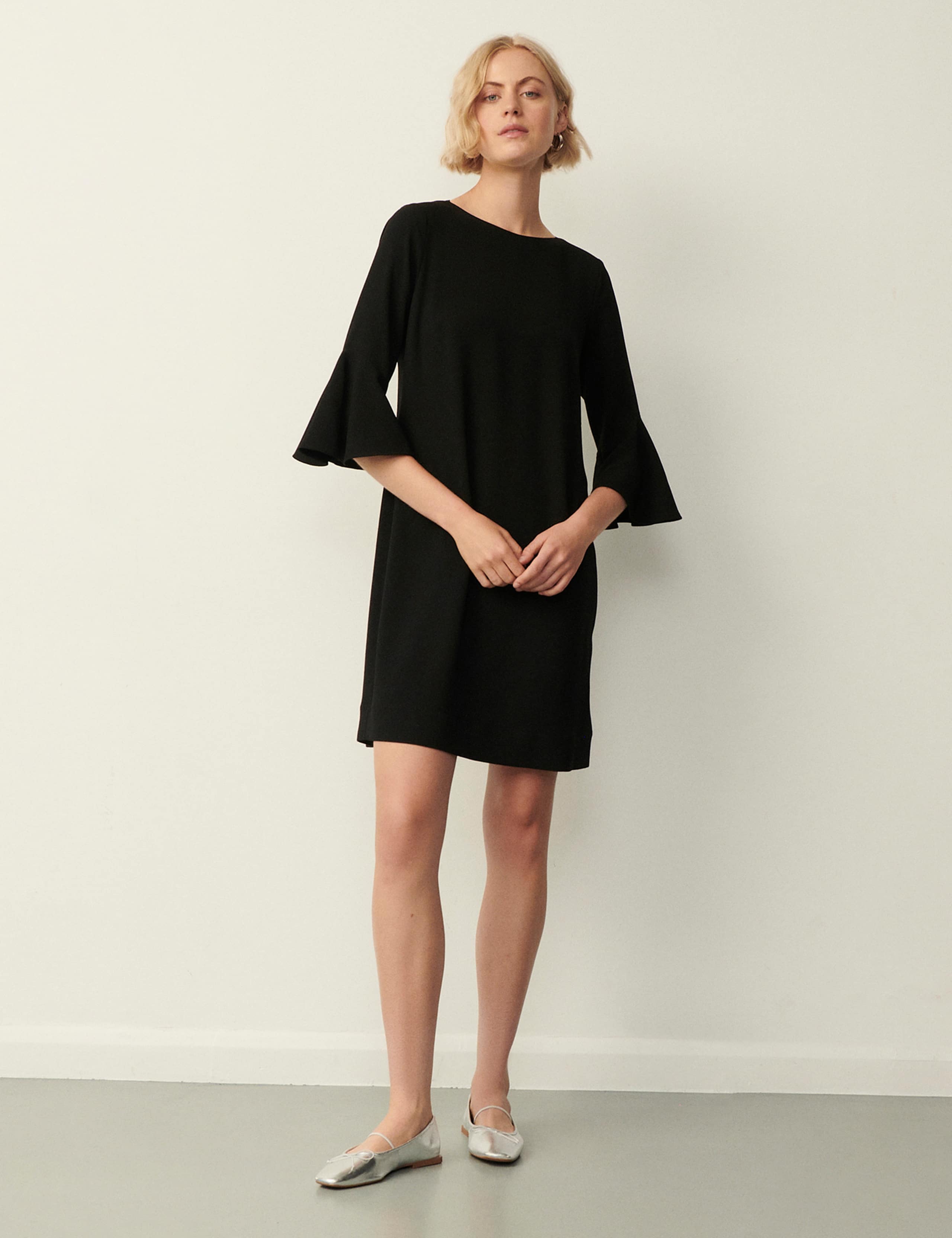 Crepe Frill Sleeve Mini Dress