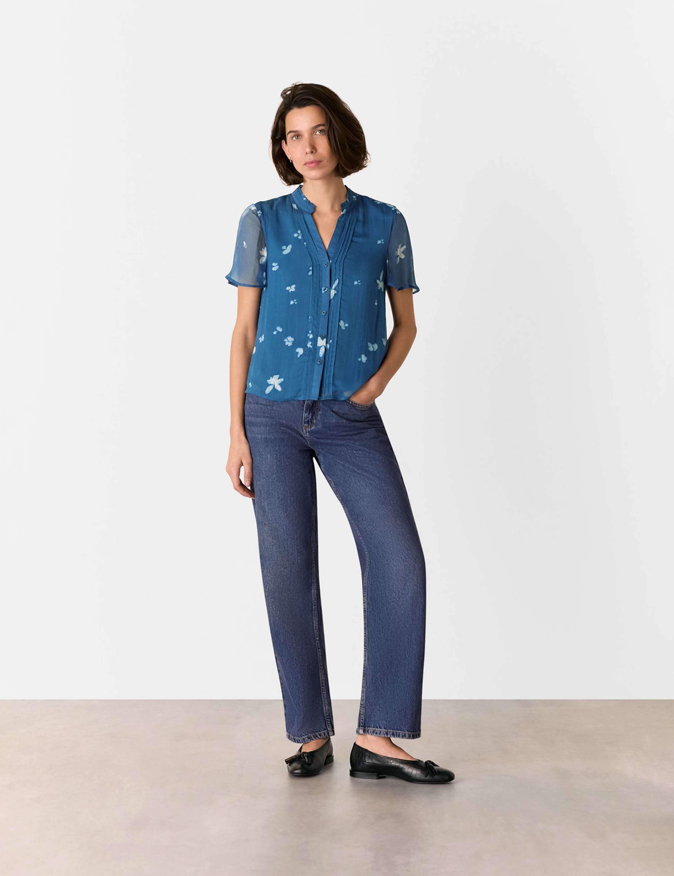 Floral V-Neck Blouse