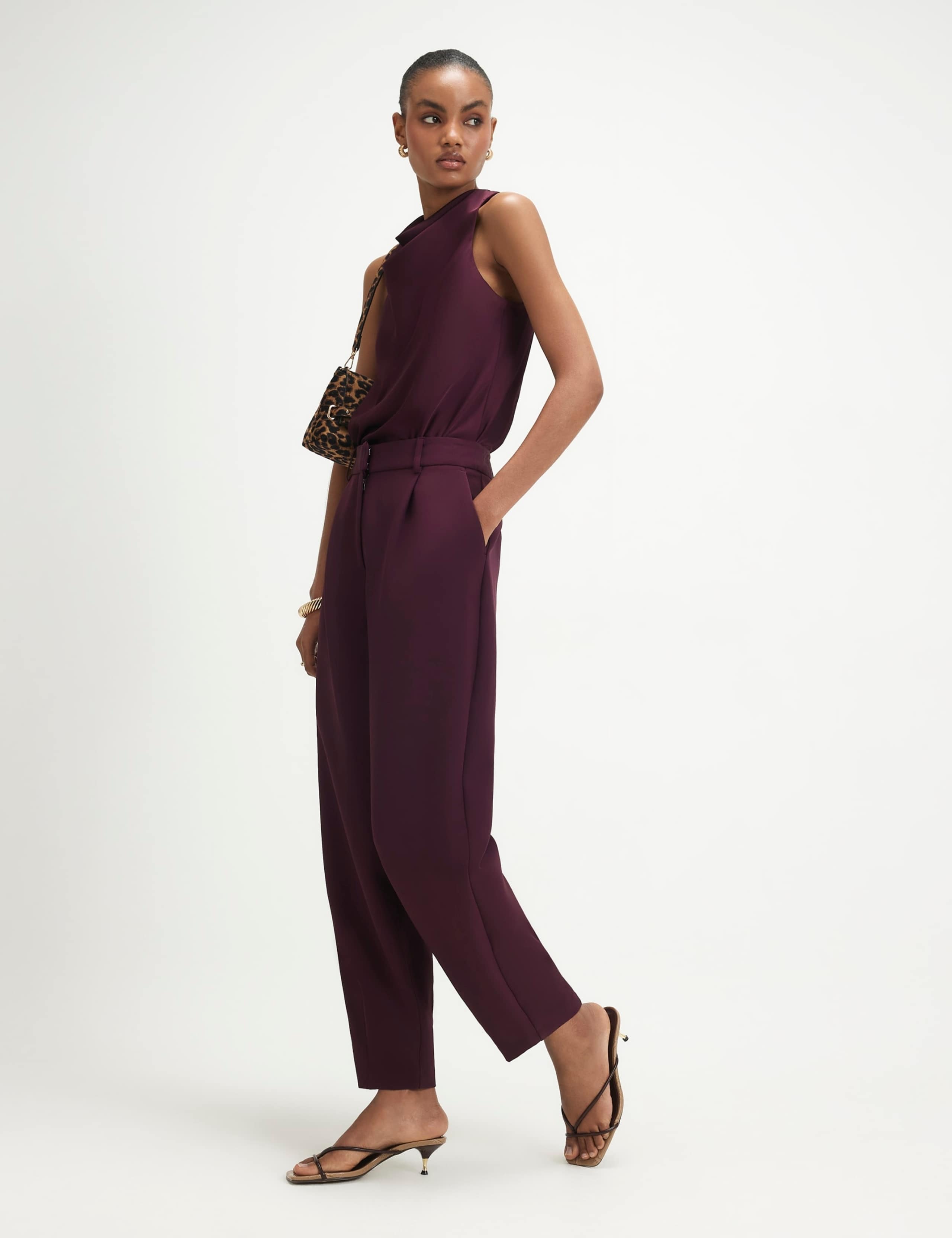 Pleated Barrel Leg Trousers