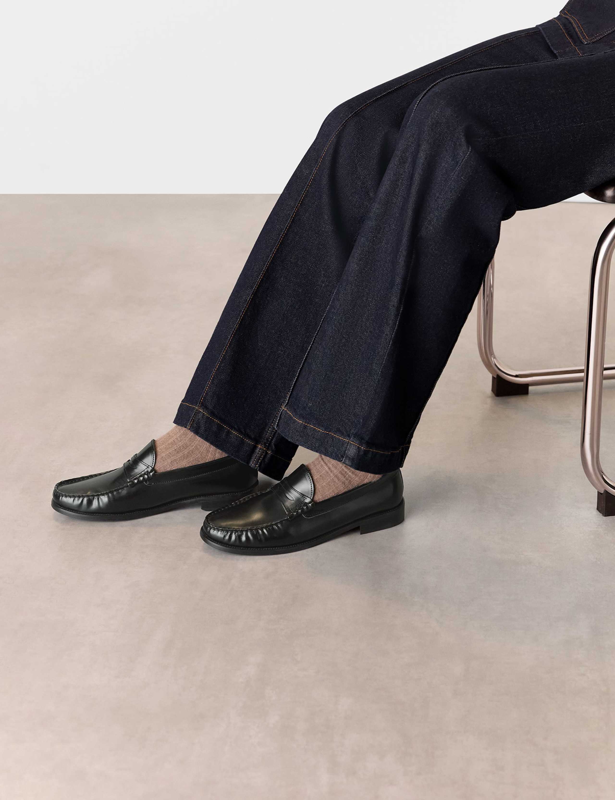 Leather Gloss Slip On Slim Loafers