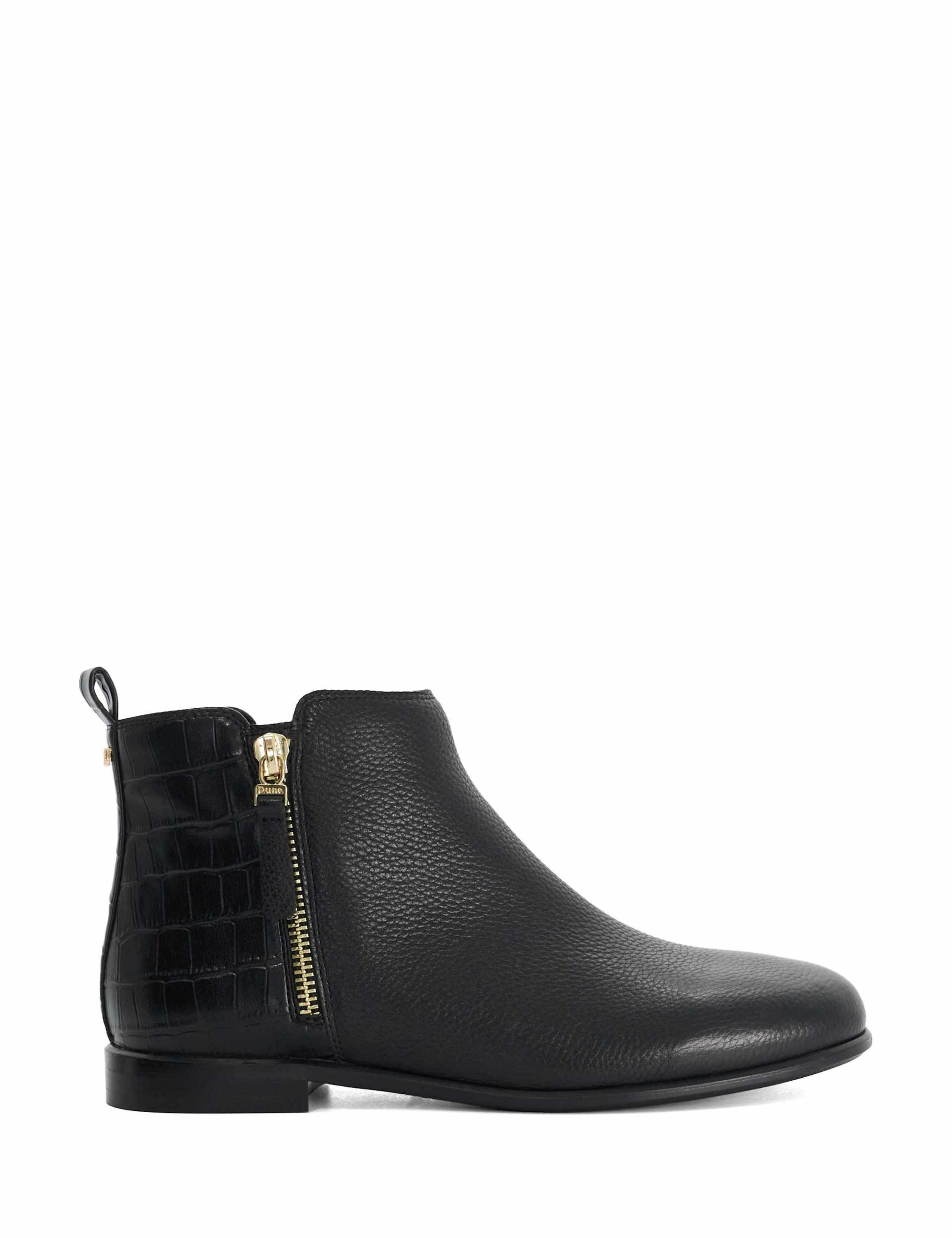 Leather Flat Round Toe Ankle Boots