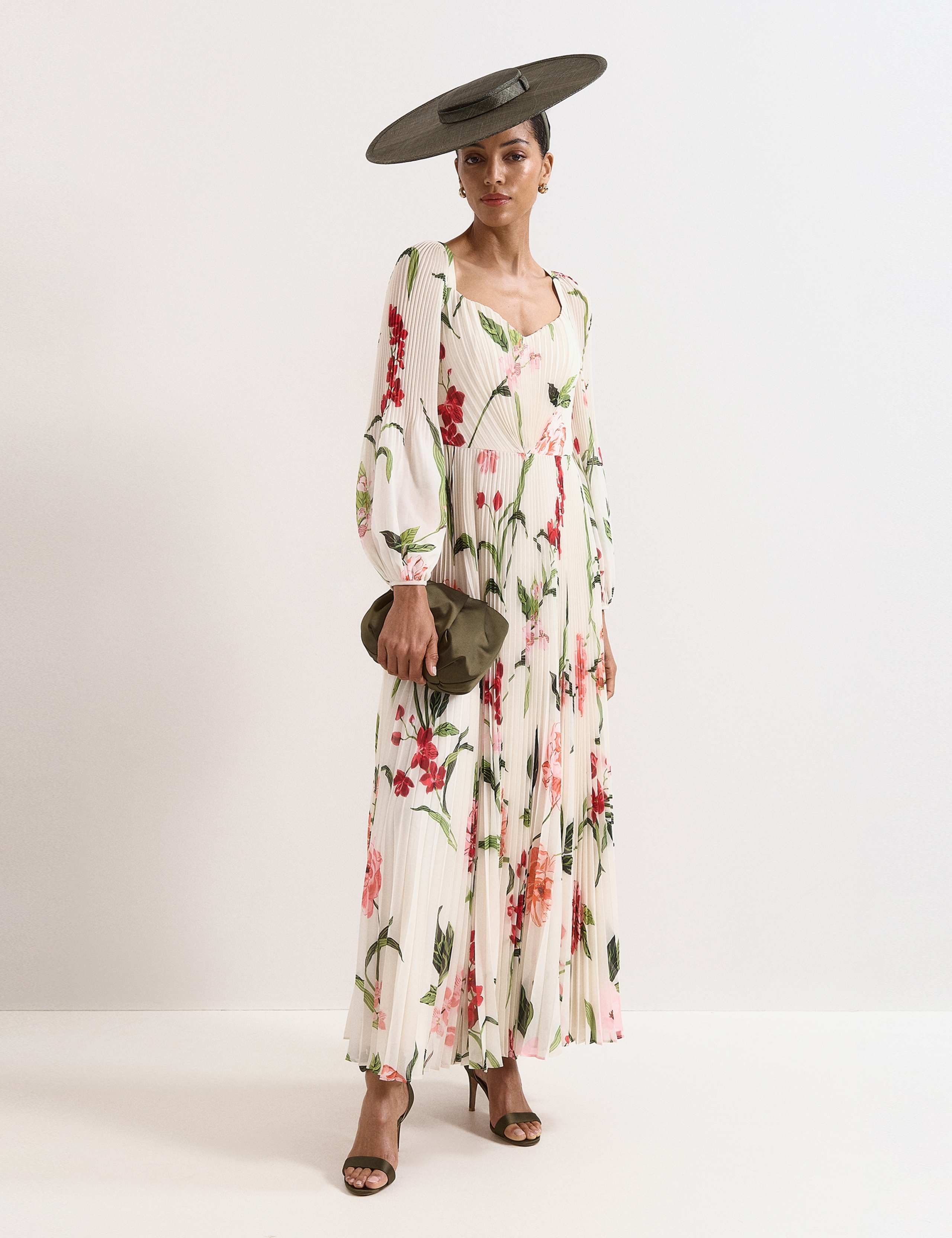 Floral Pleated Sweetheart Neckline Maxi Dress