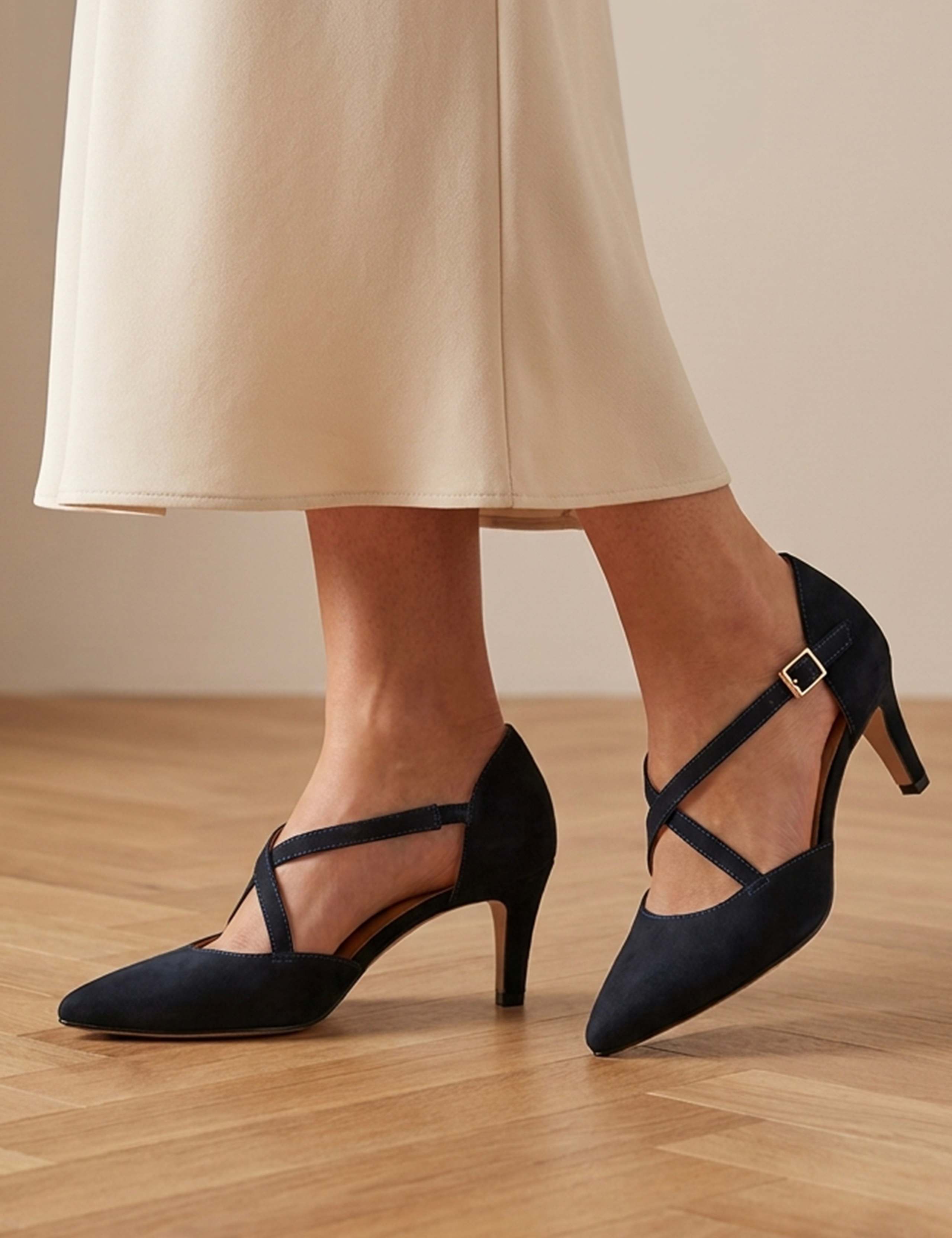 Wide Fit Leather Stiletto Heel Court Shoes