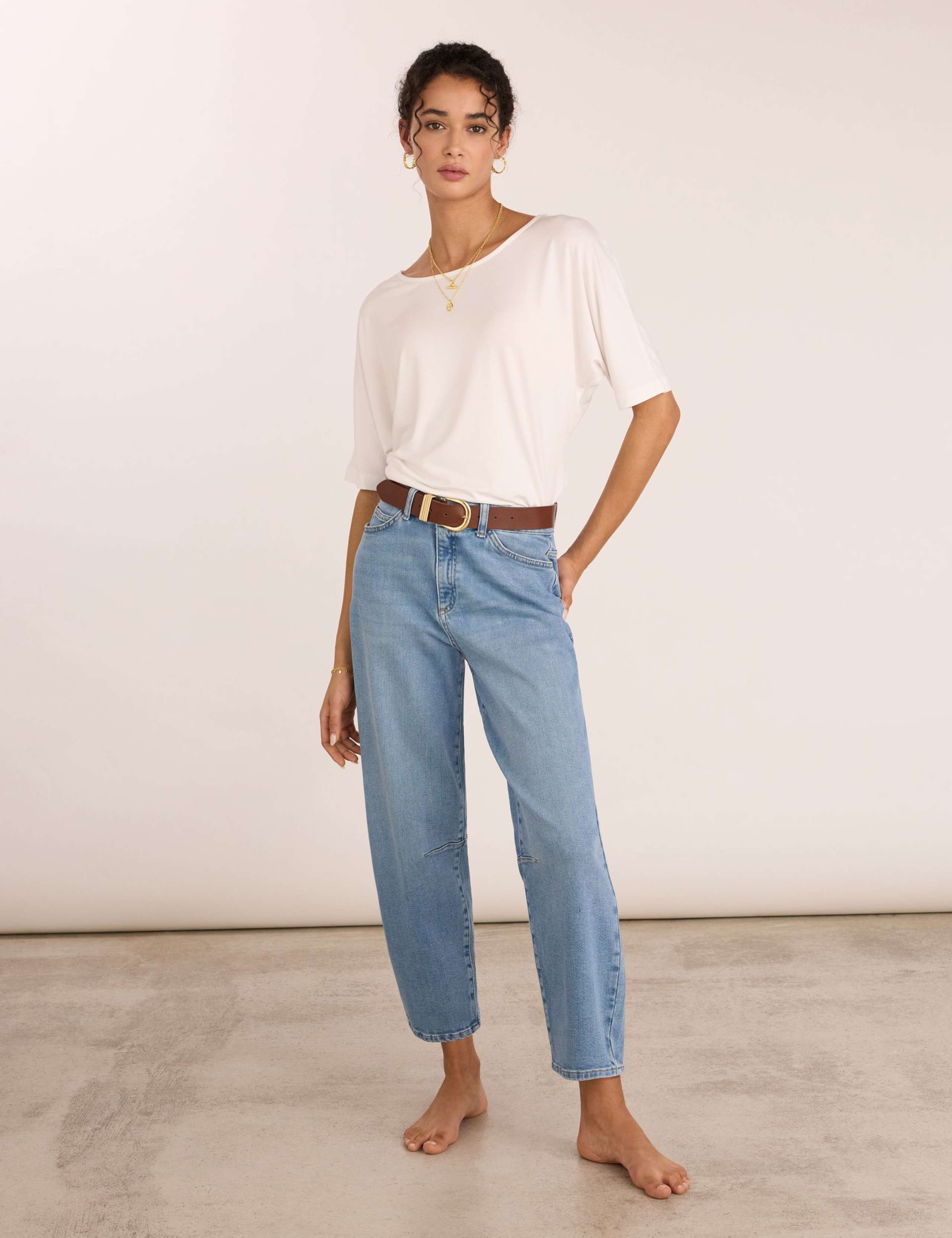 High Waisted Barrel Jeans