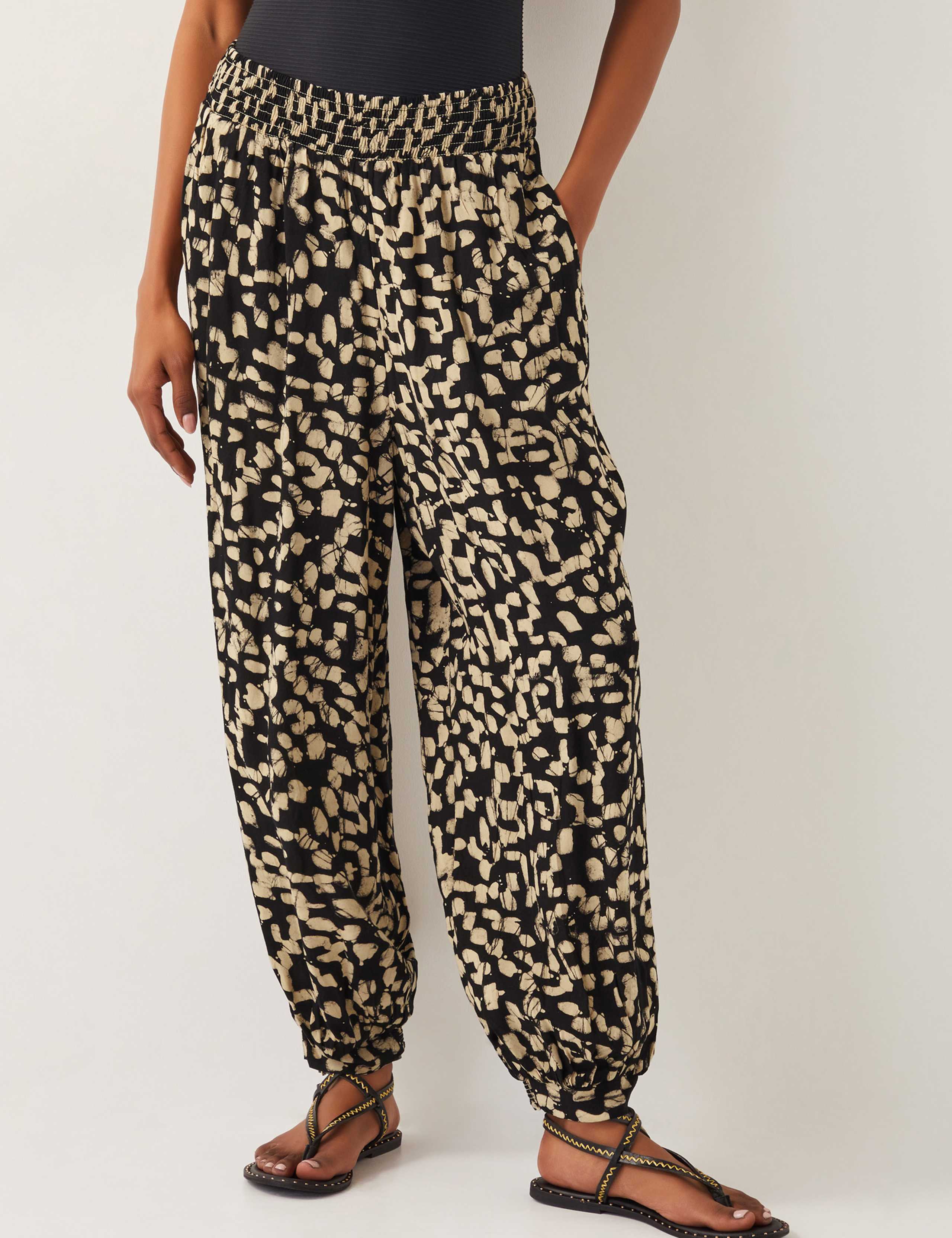 Printed Straight Leg Trousers