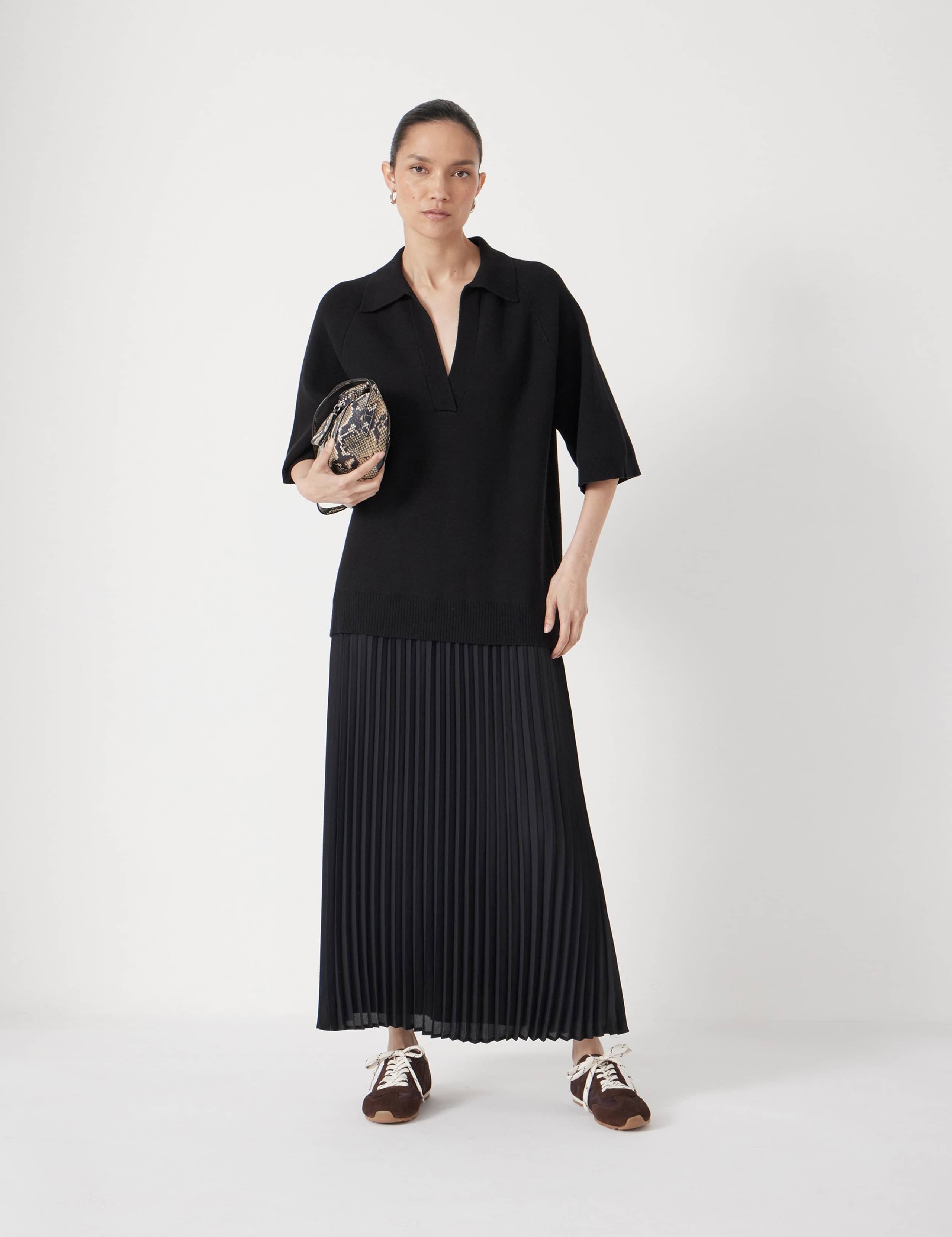 Plisse Collared Knitted  Dress