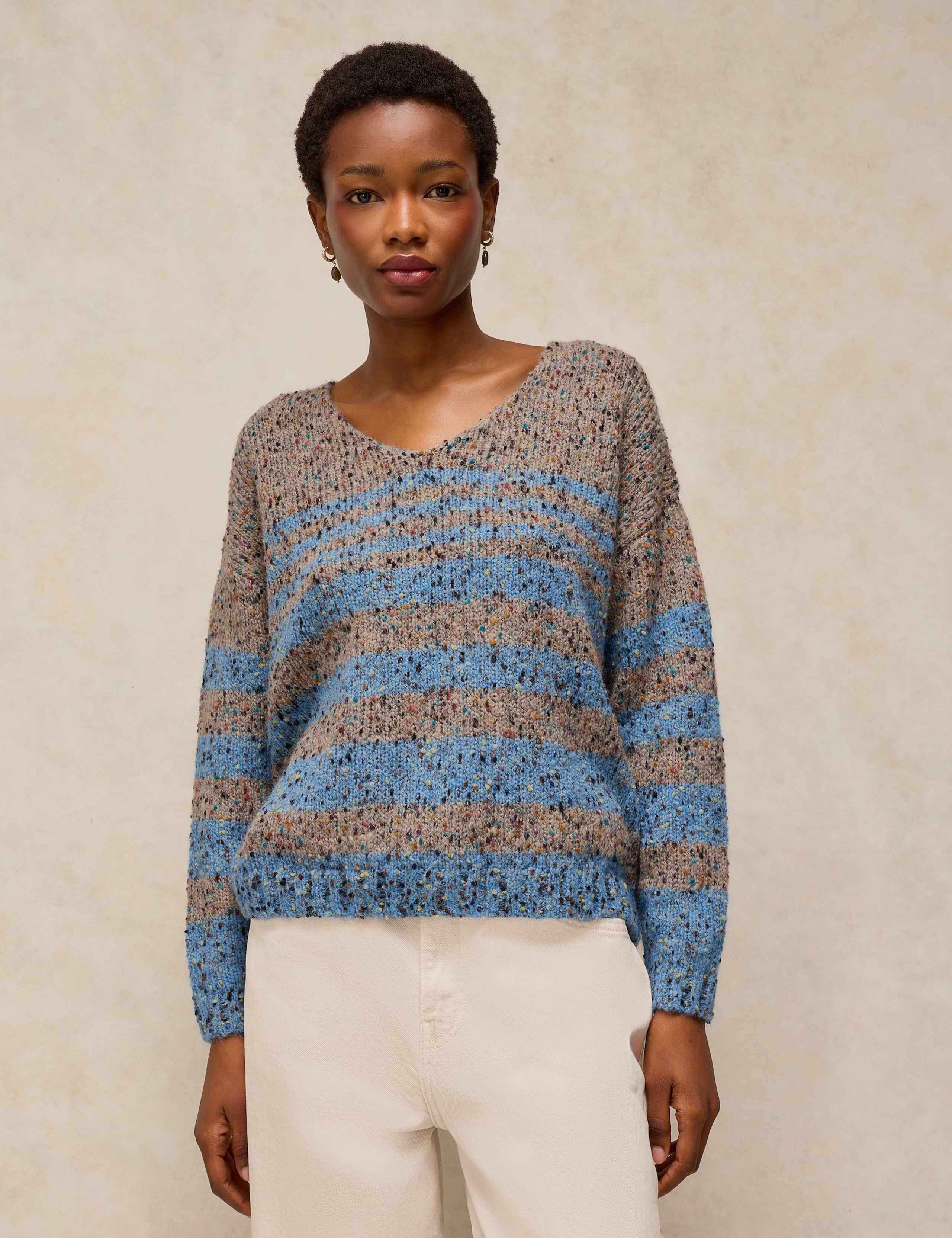 Textured Striped V-Neck Jumper with Wool