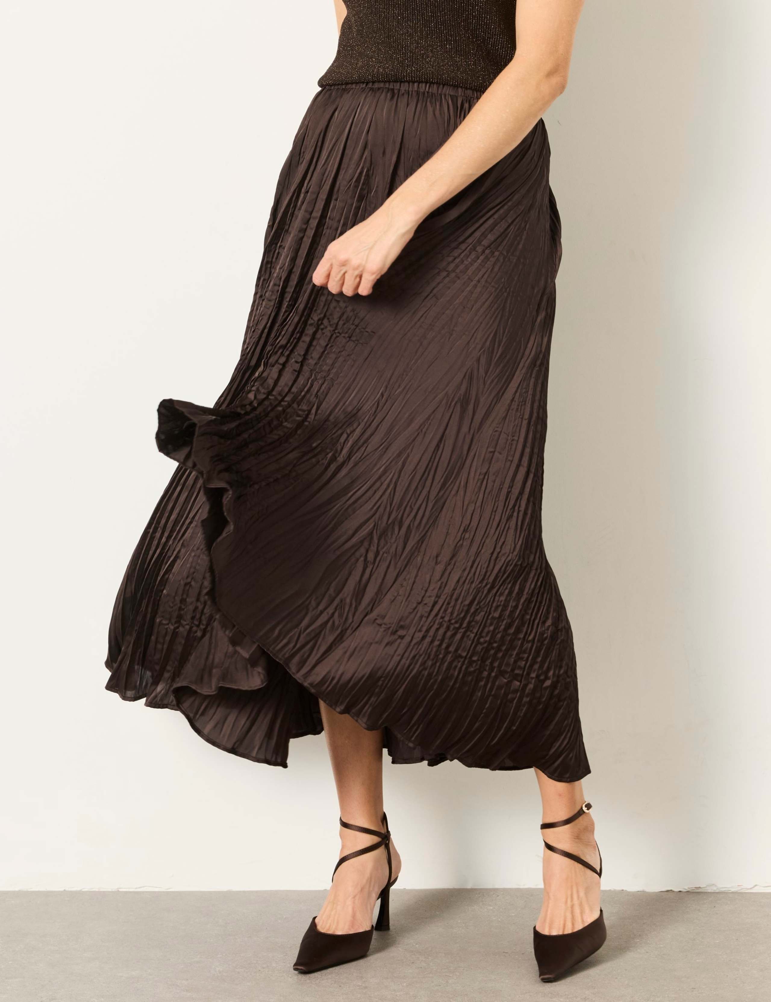 Crinkle Pleated Maxi Skirt