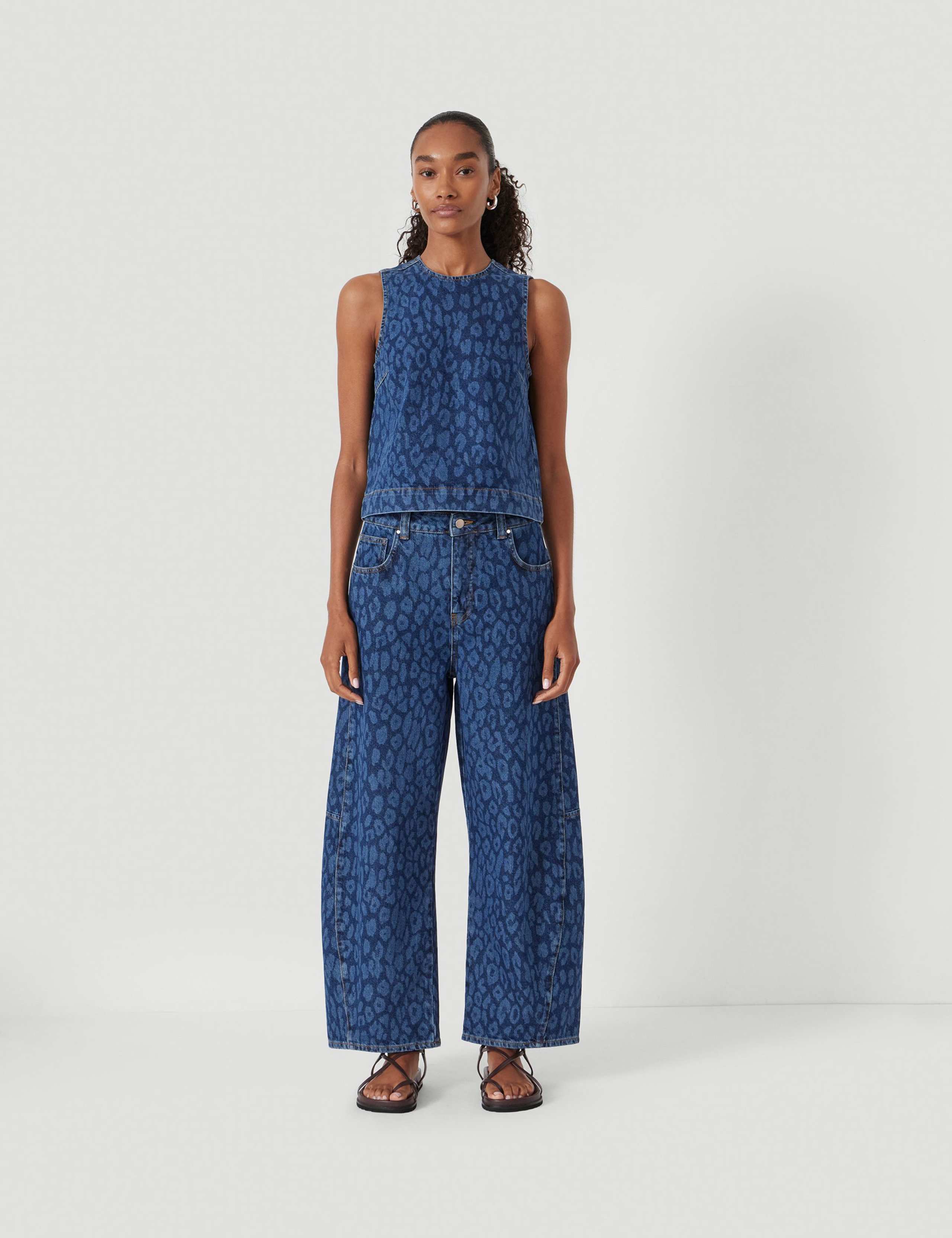 Leopard Print Mid Rise Barrel Cropped Jeans
