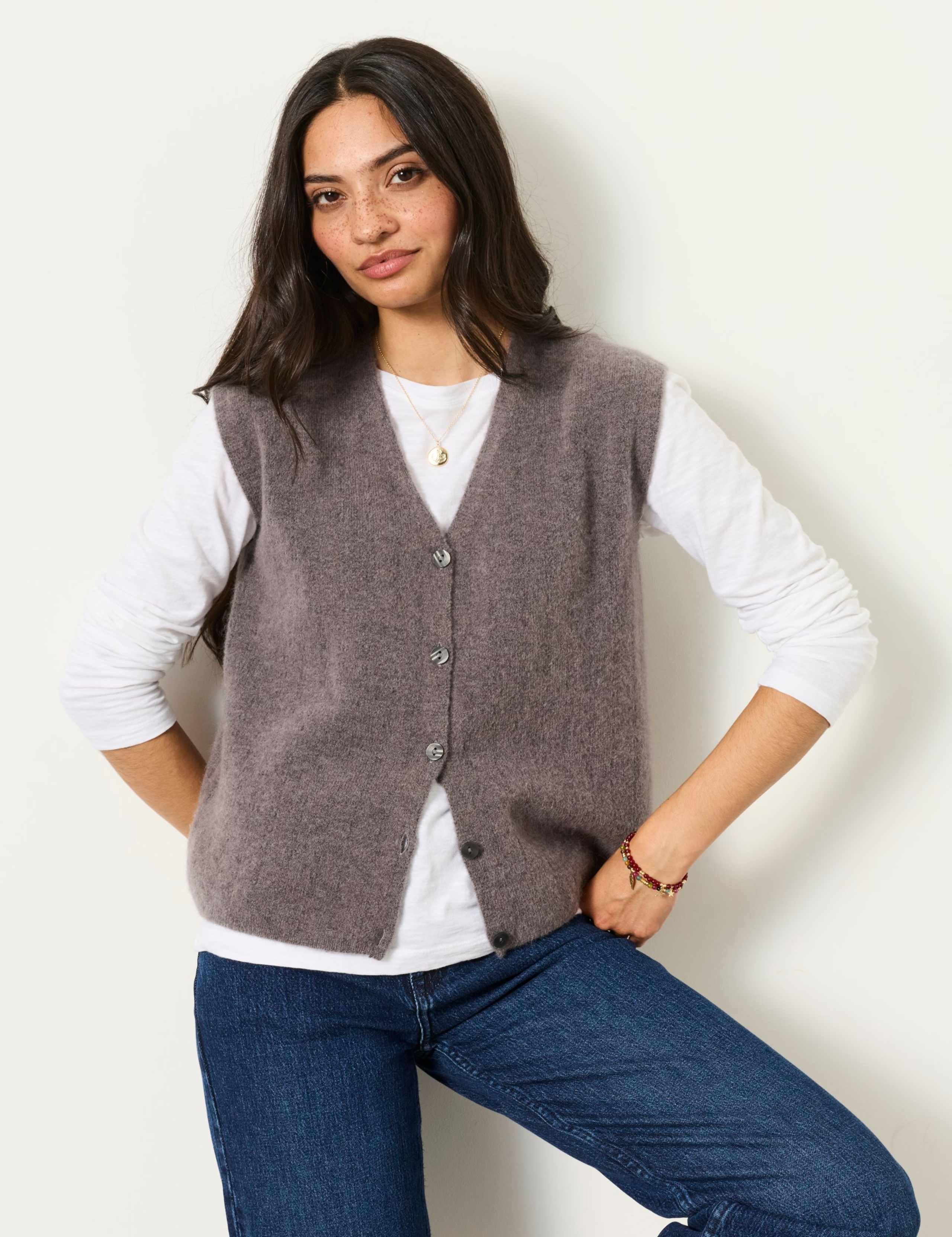 Wool Blend V-Neck Knitted Vest