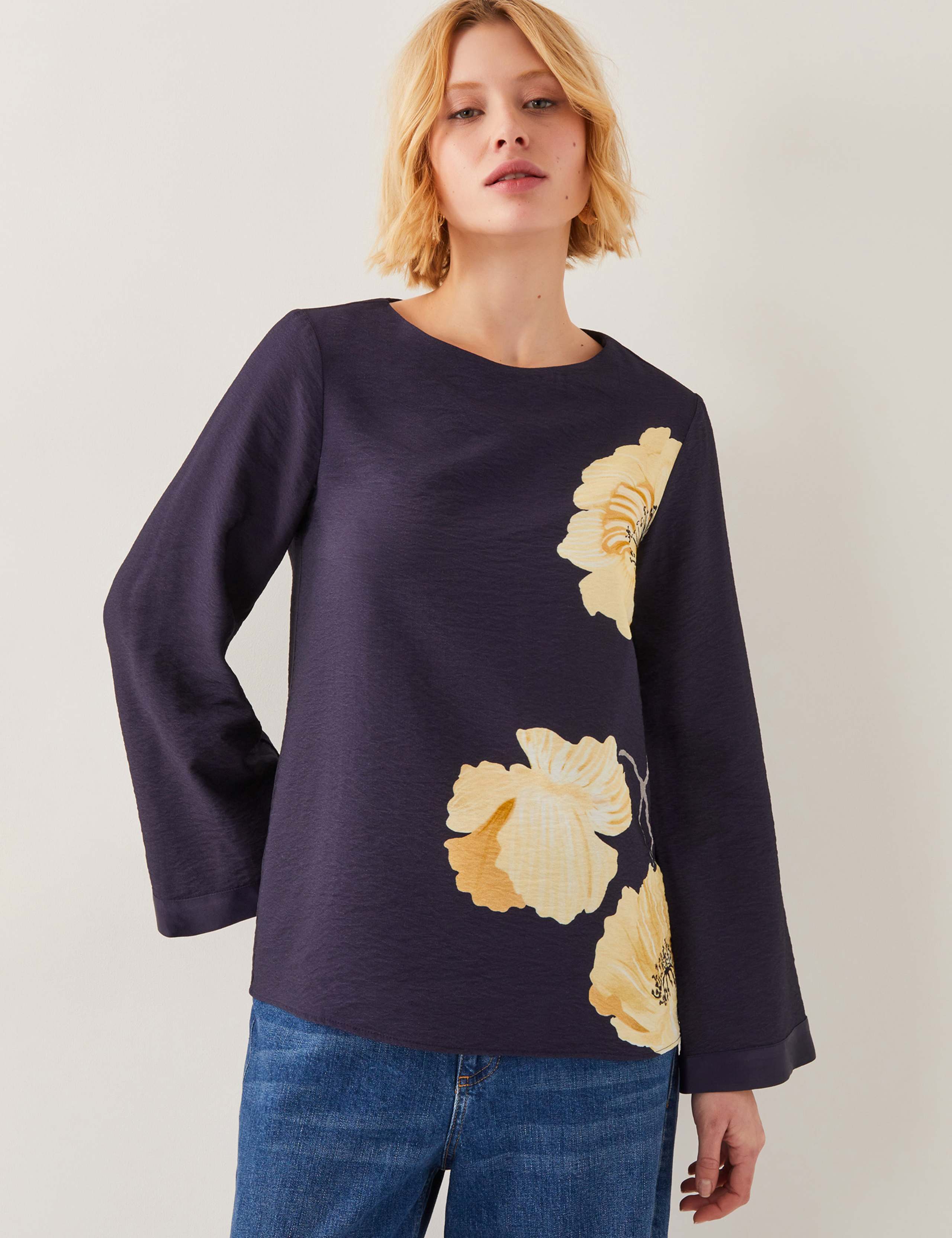 Flower Print Flute Sleeve Top