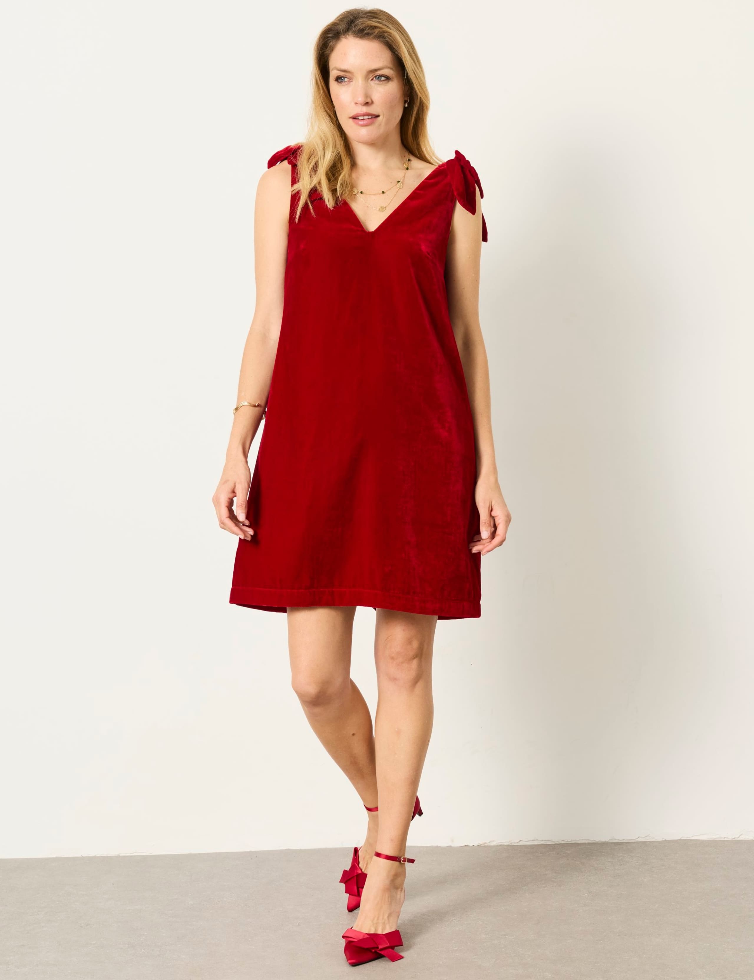 Velvet Bow V-Neck Knee Length Shift Dress