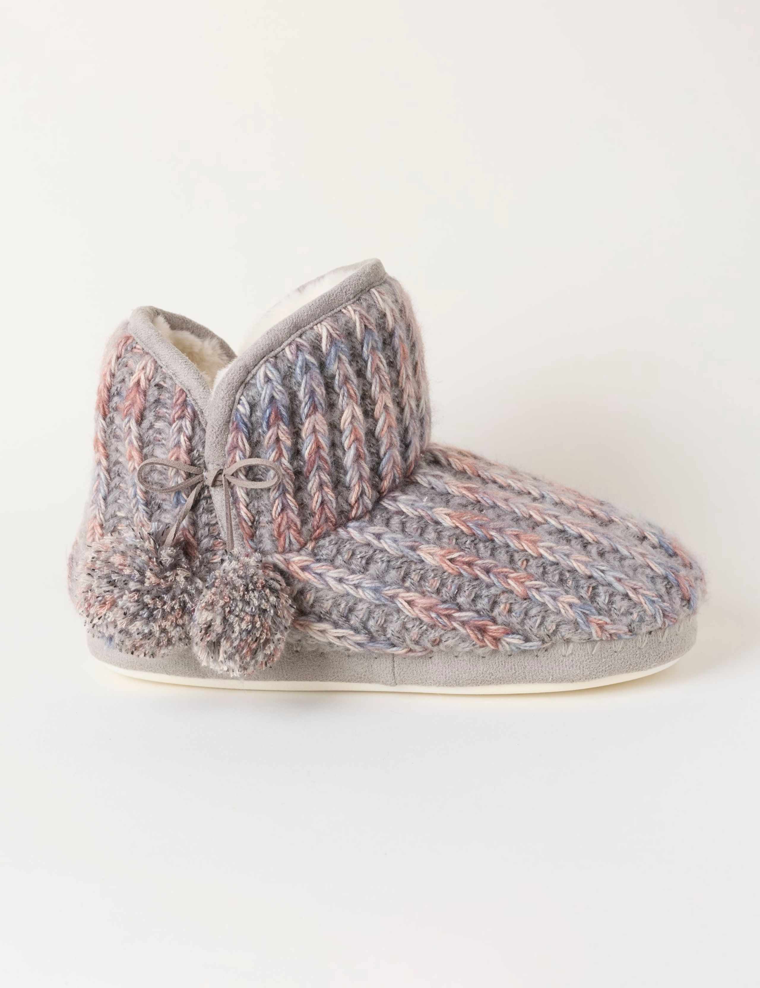 Knitted Slipper Boots