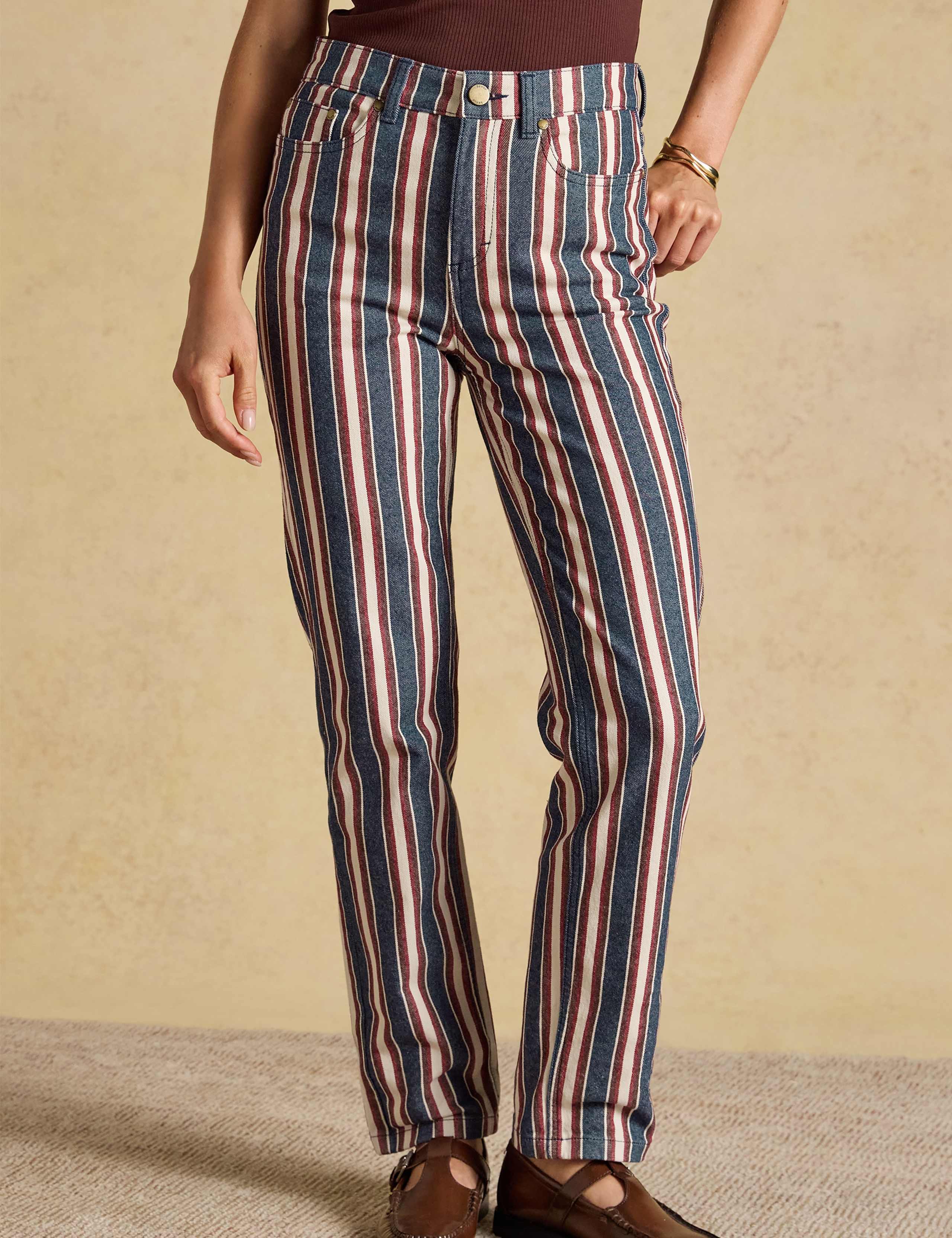 Mid Rise Slim Straight Leg Jeans