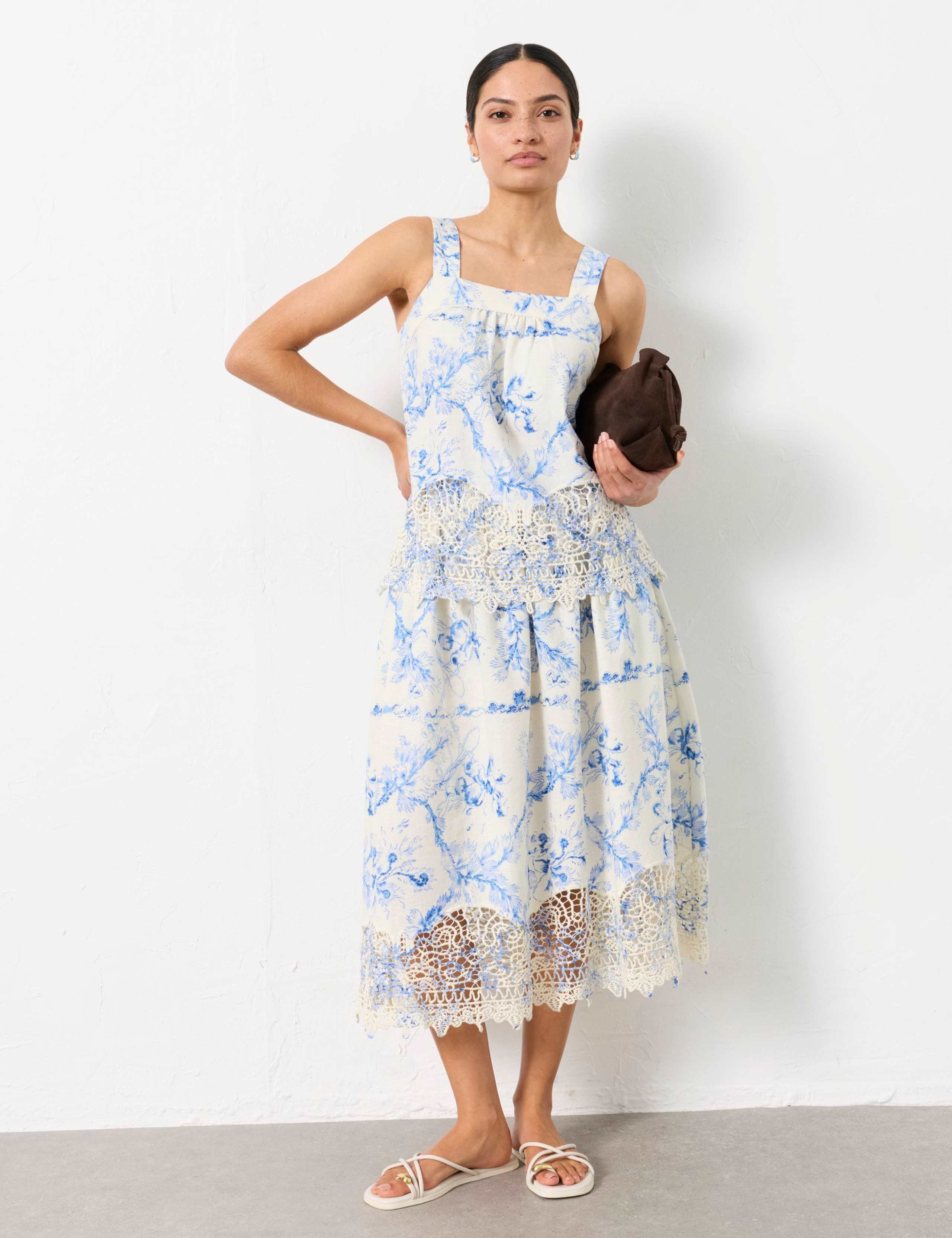 Floral Square Neck Cami Top with Linen