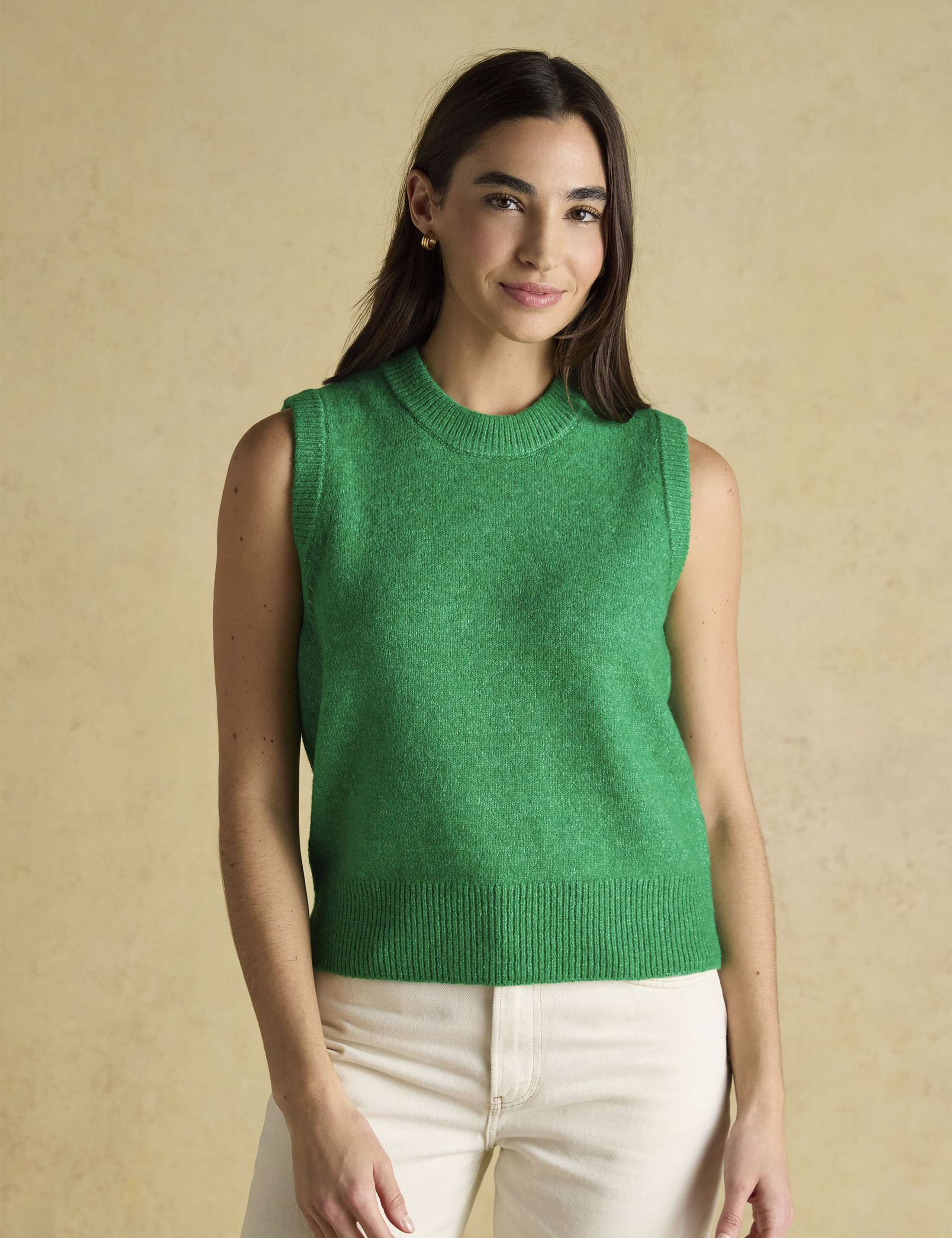 Crew Neck Knitted Vest