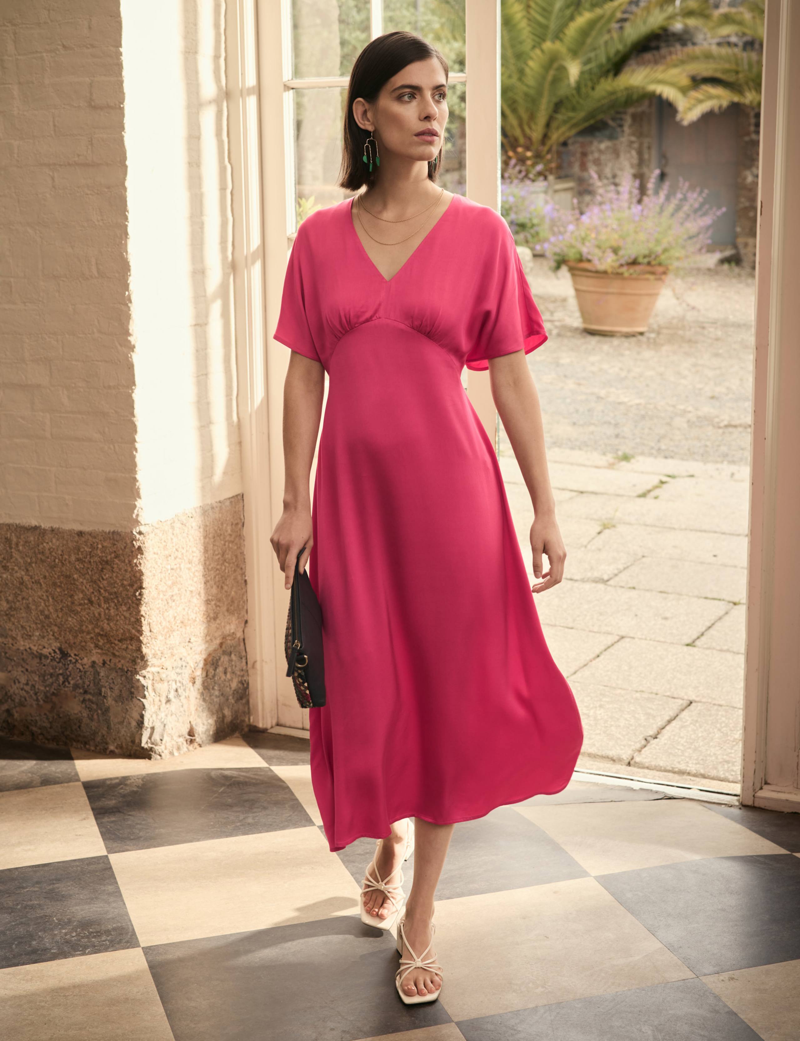 V-Neck Empire Line Midaxi Waisted Dress