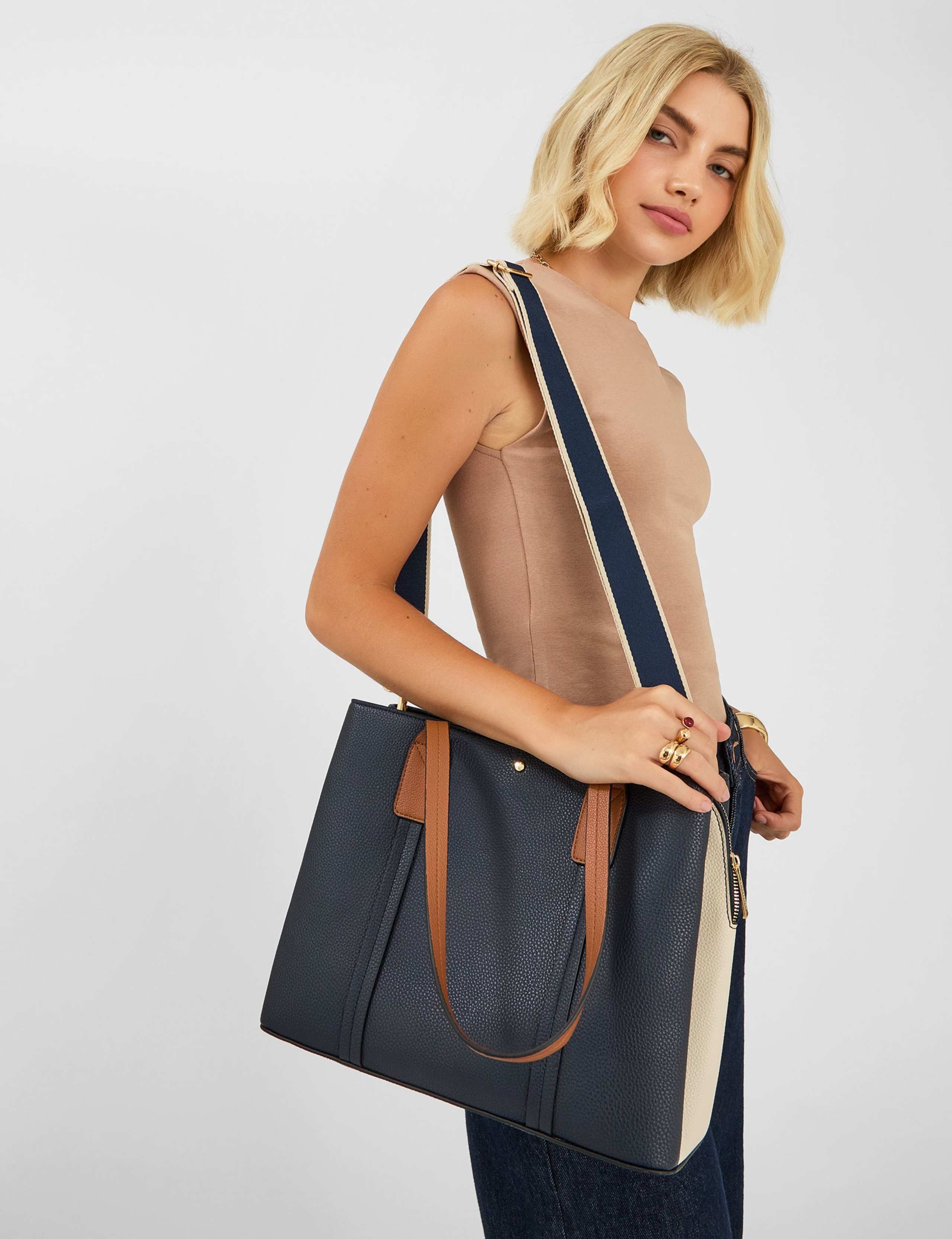 Cross Body Bag