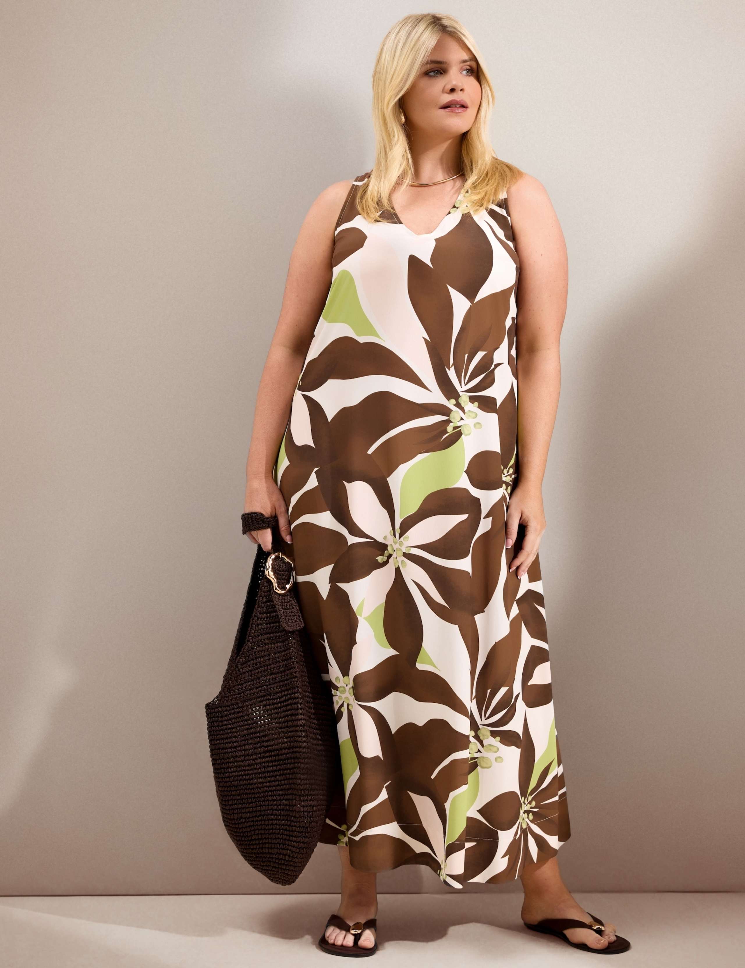 Floral V-Neck Midaxi Smock Dress