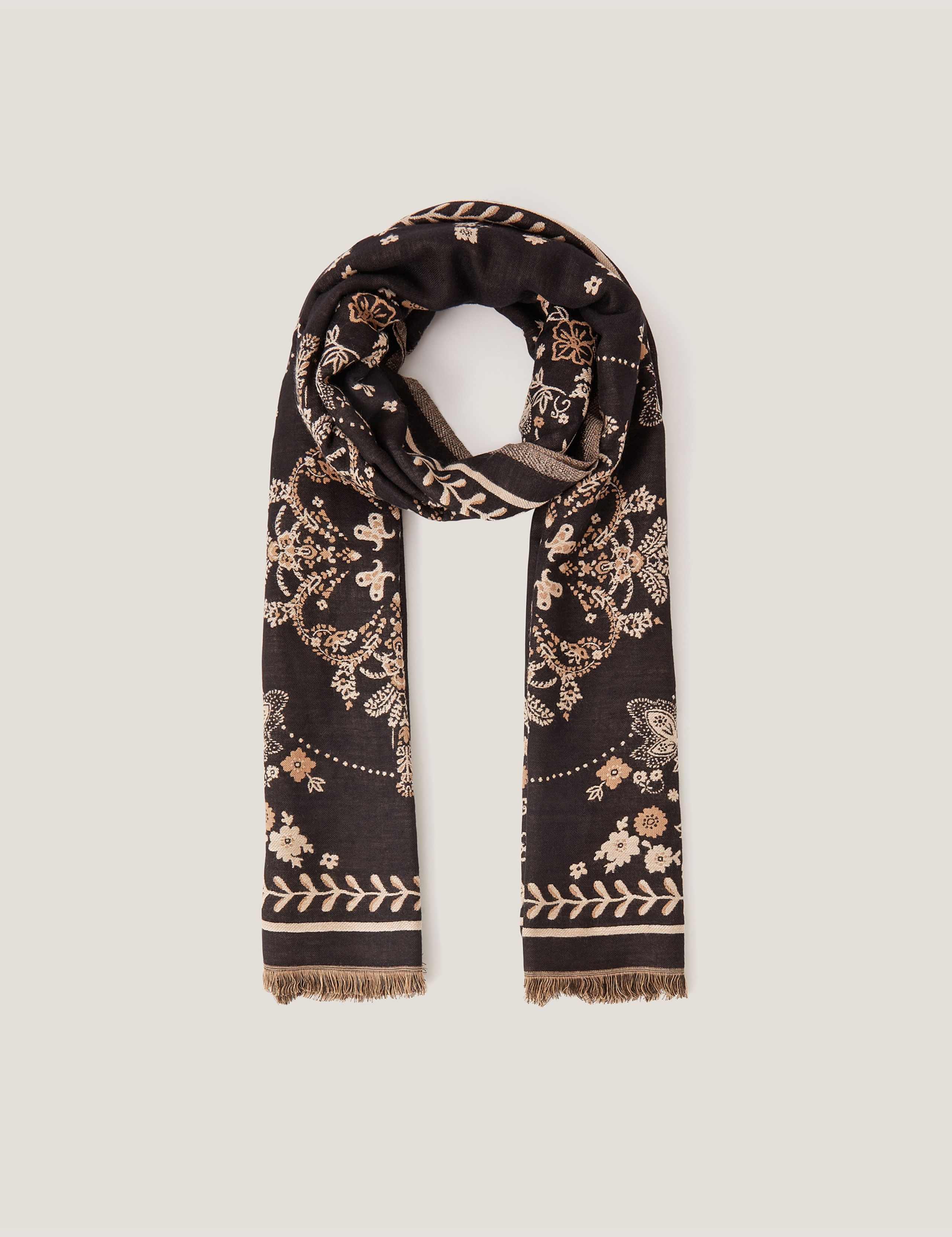 Medallion Scarf