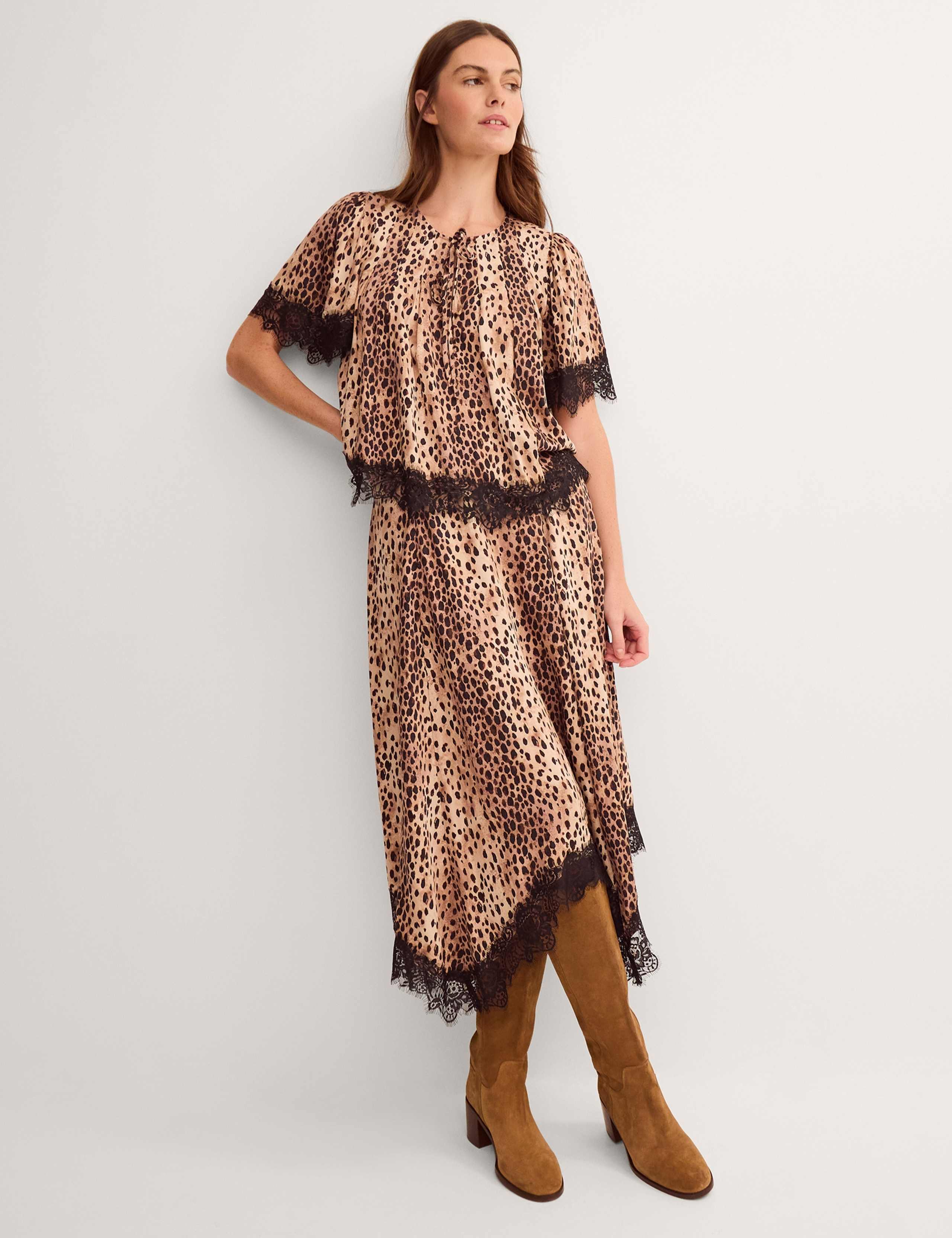 Printed Lace Hanky Hem Midi A-Line Skirt
