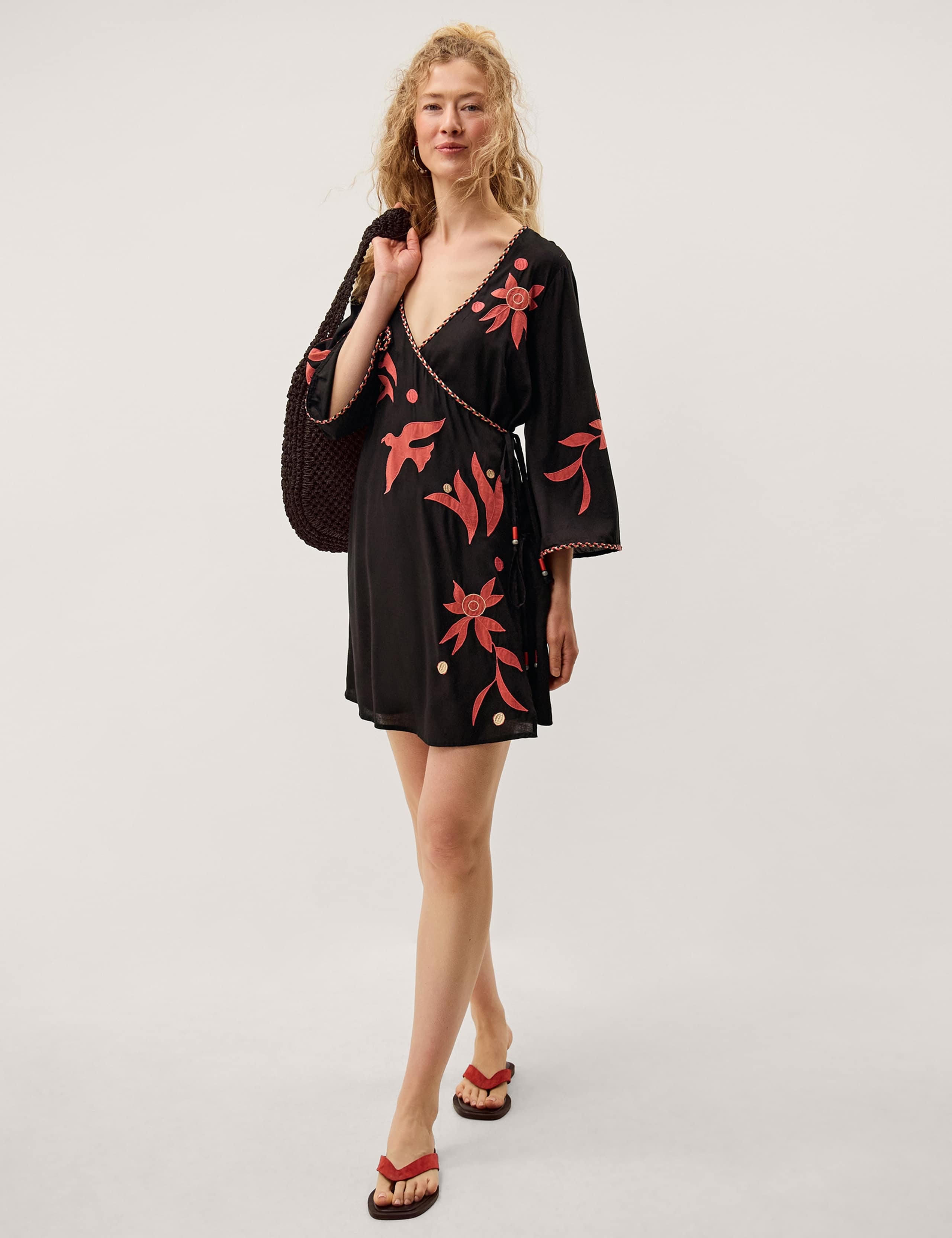 Appliqué Wrap Mini Beach Cover Up Kaftan