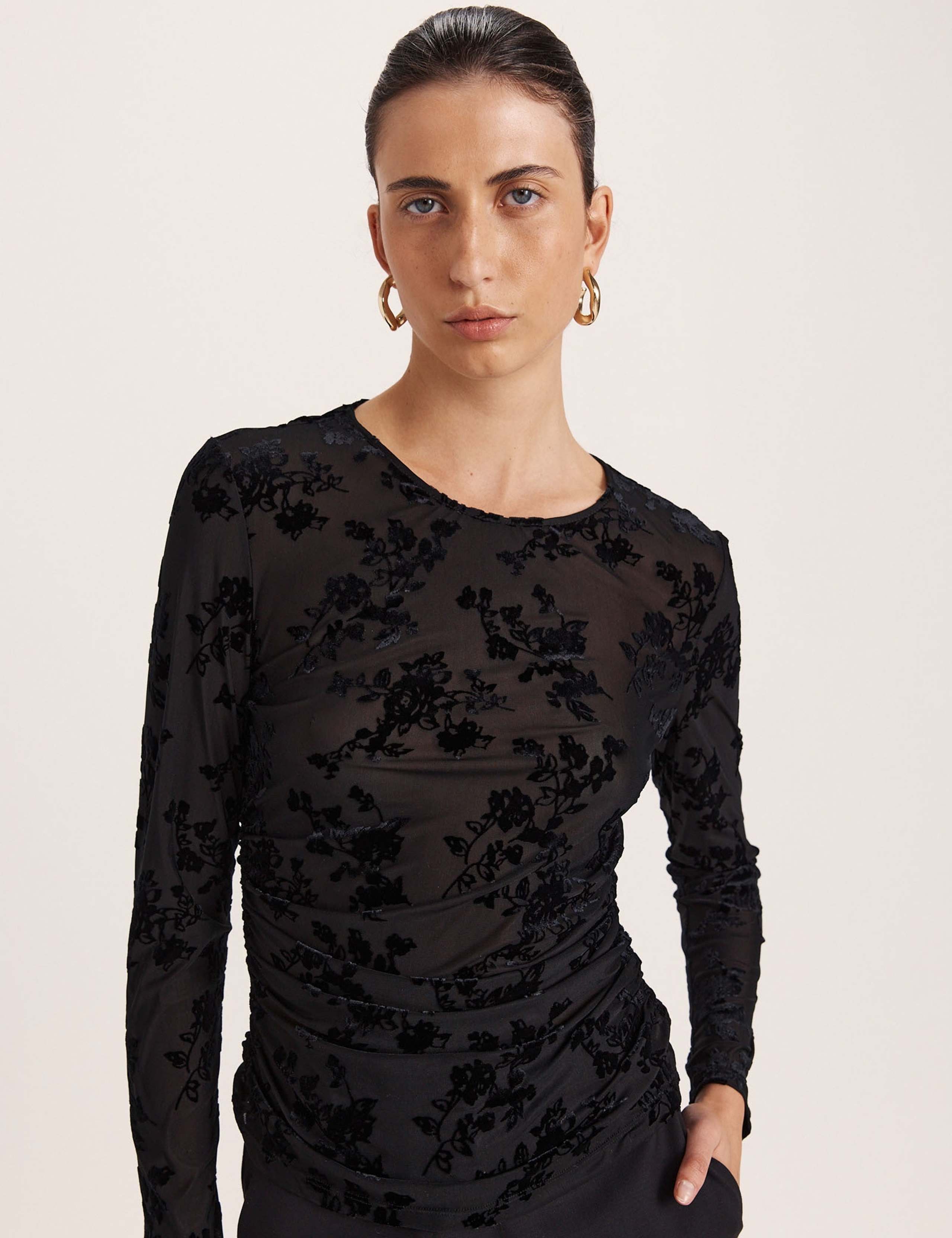 Floral Round Neck Blouse