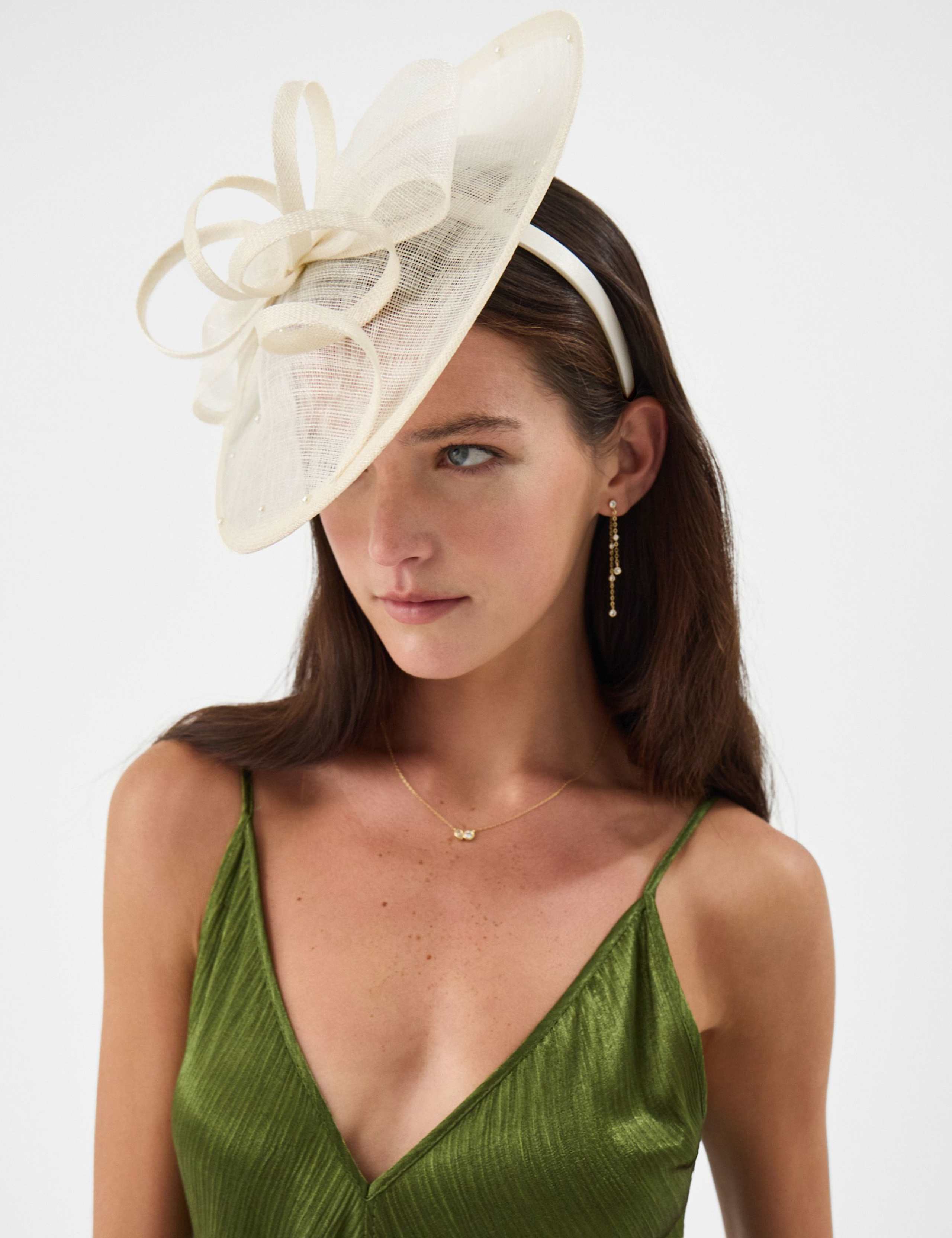 Bow Pearl Fascinator