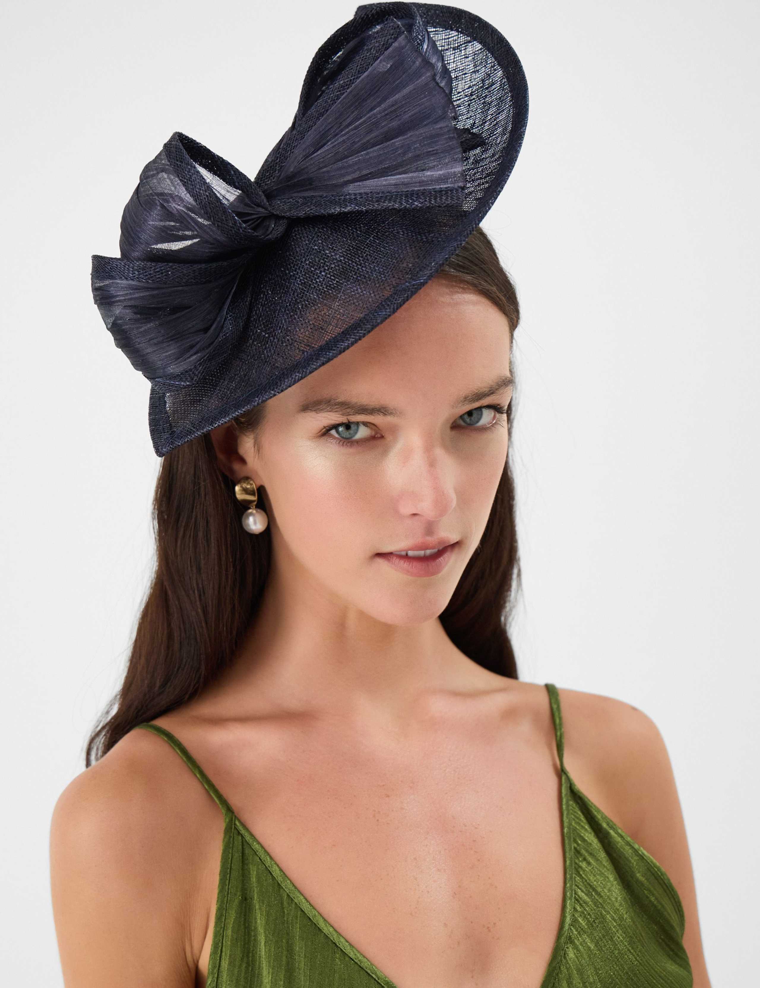 Bow Fascinator