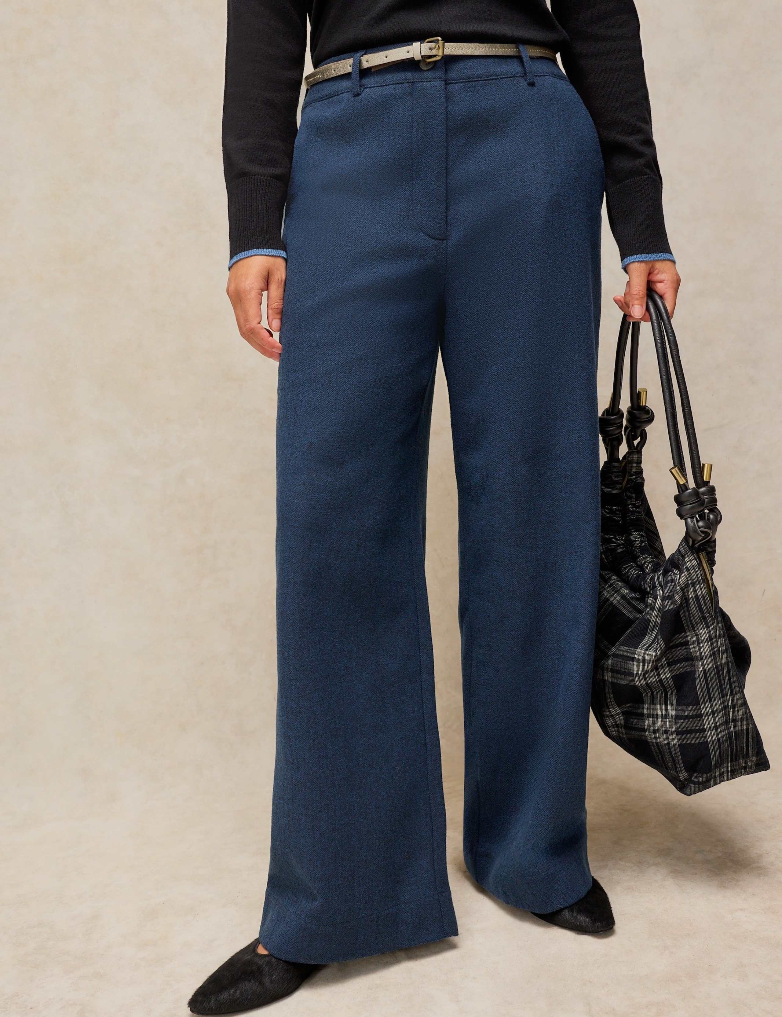 Wide Leg Trousers with Wool