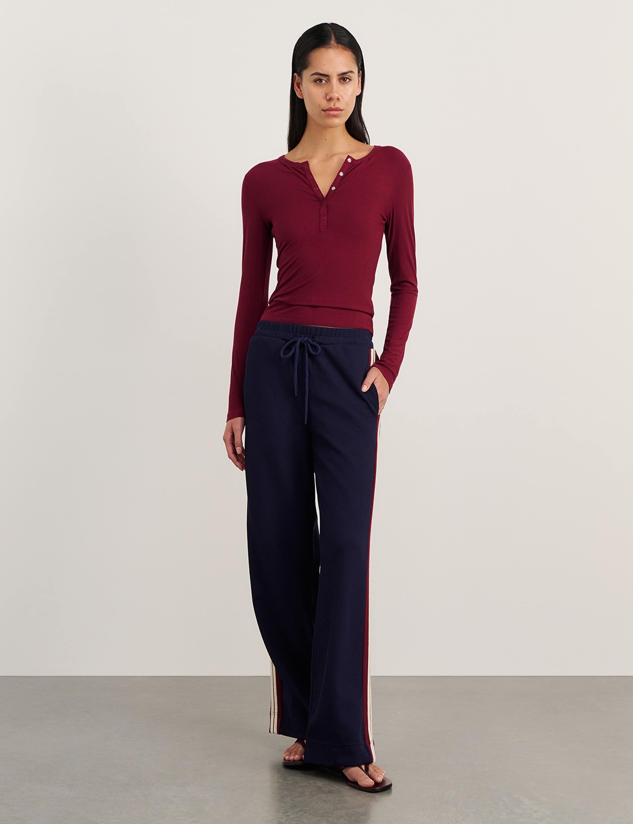Mid Rise Wide Leg Trousers