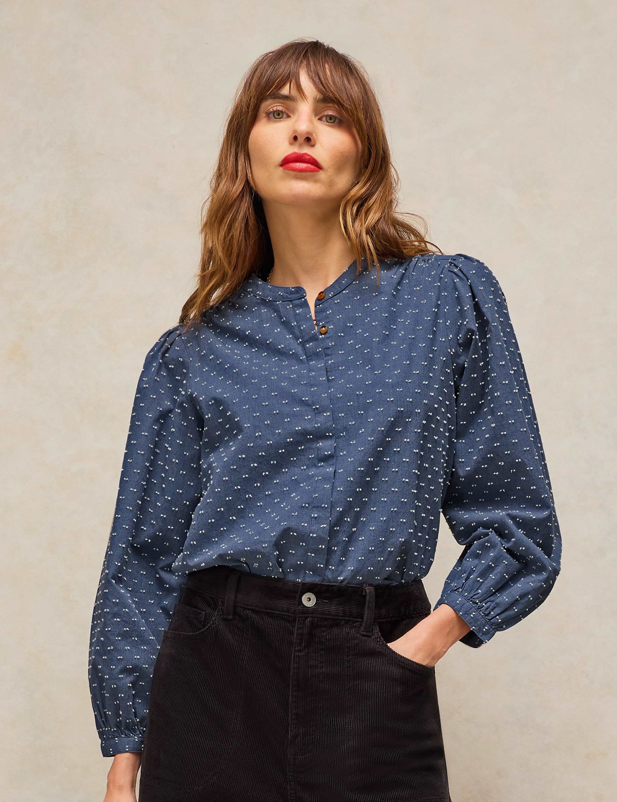 Patterned Crew Neck Cotton Top
