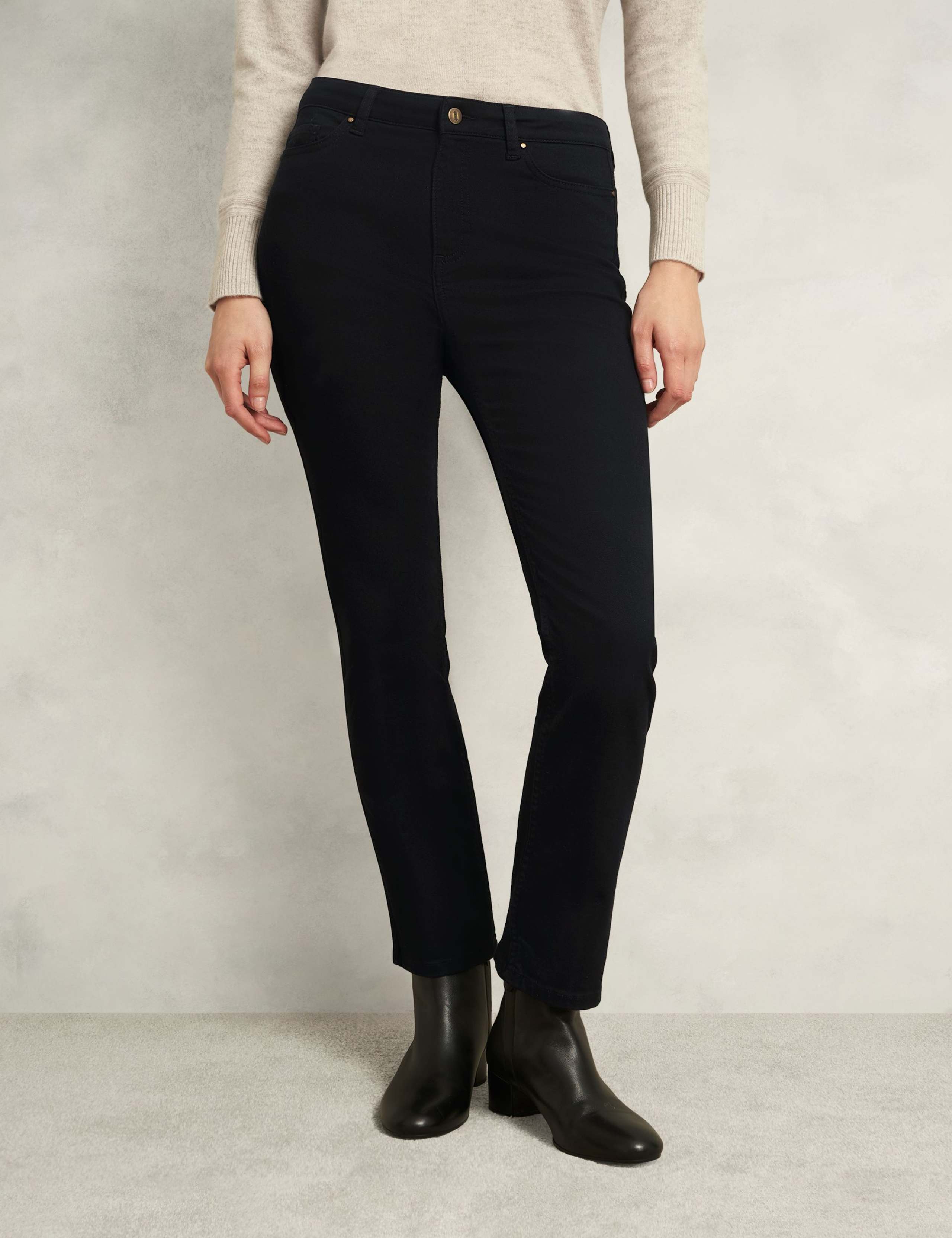 Macy Mid Rise Slim Fit Jeans