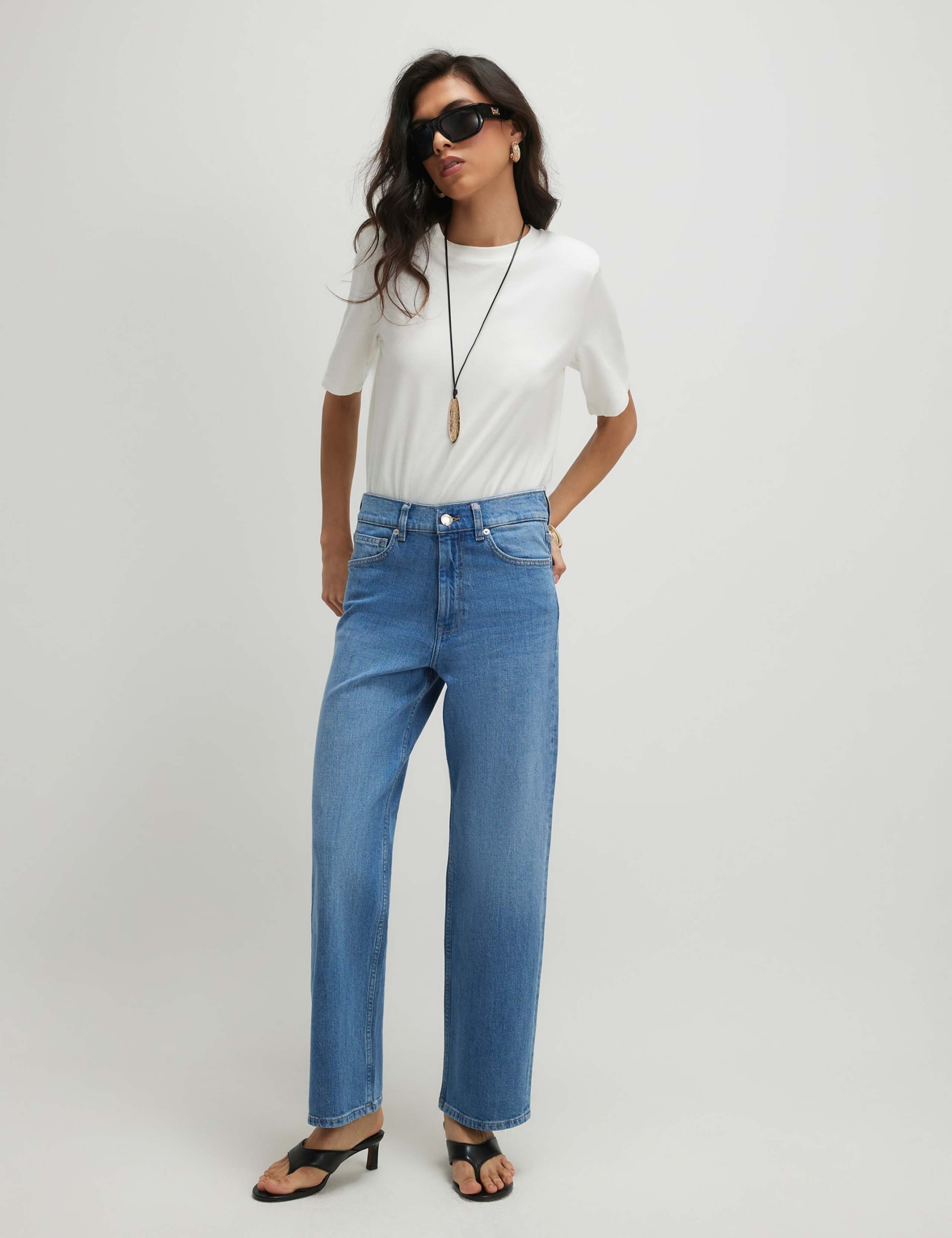 High Waisted Straight Leg Cropped Jeans