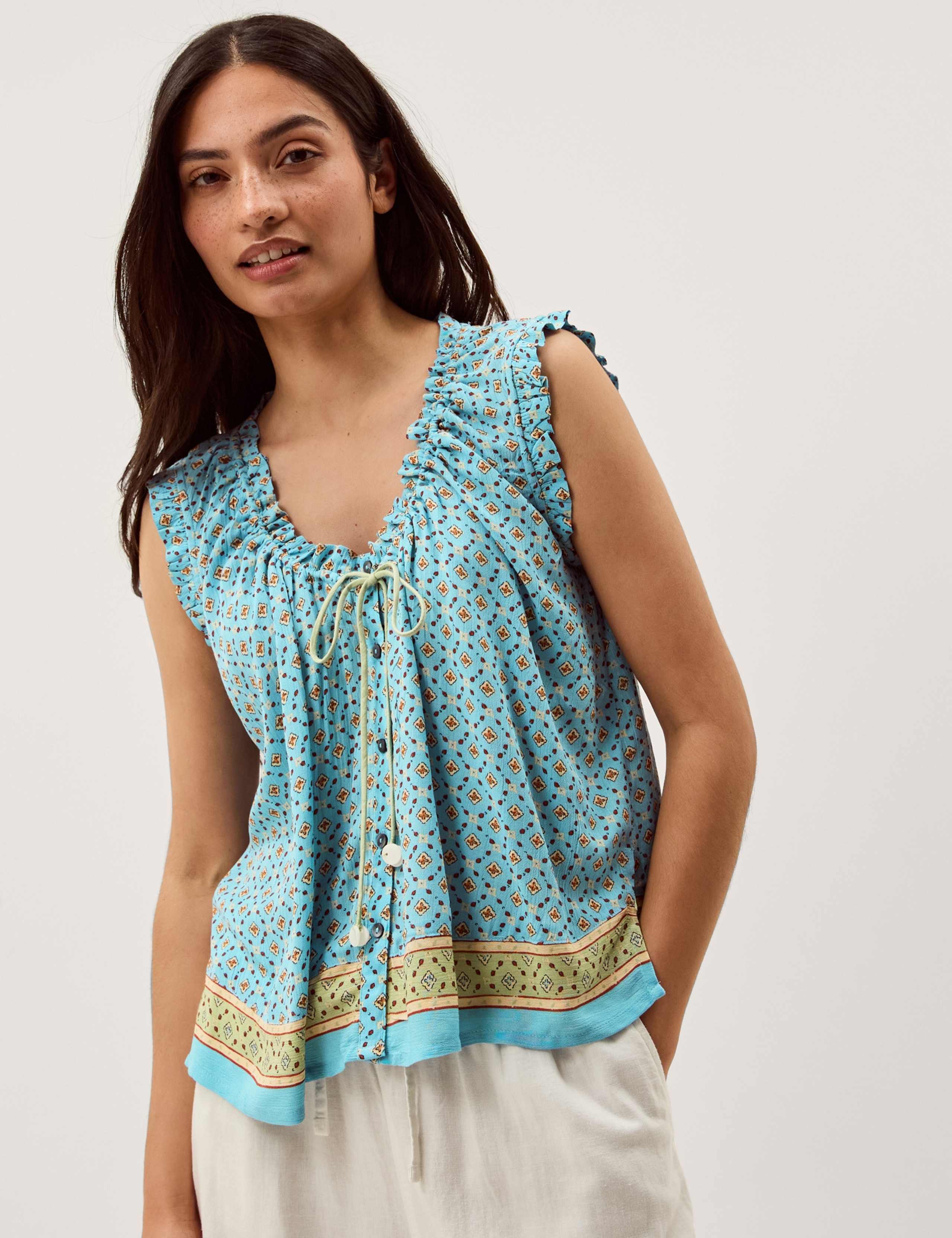 Printed Scoop Neck Vest Top