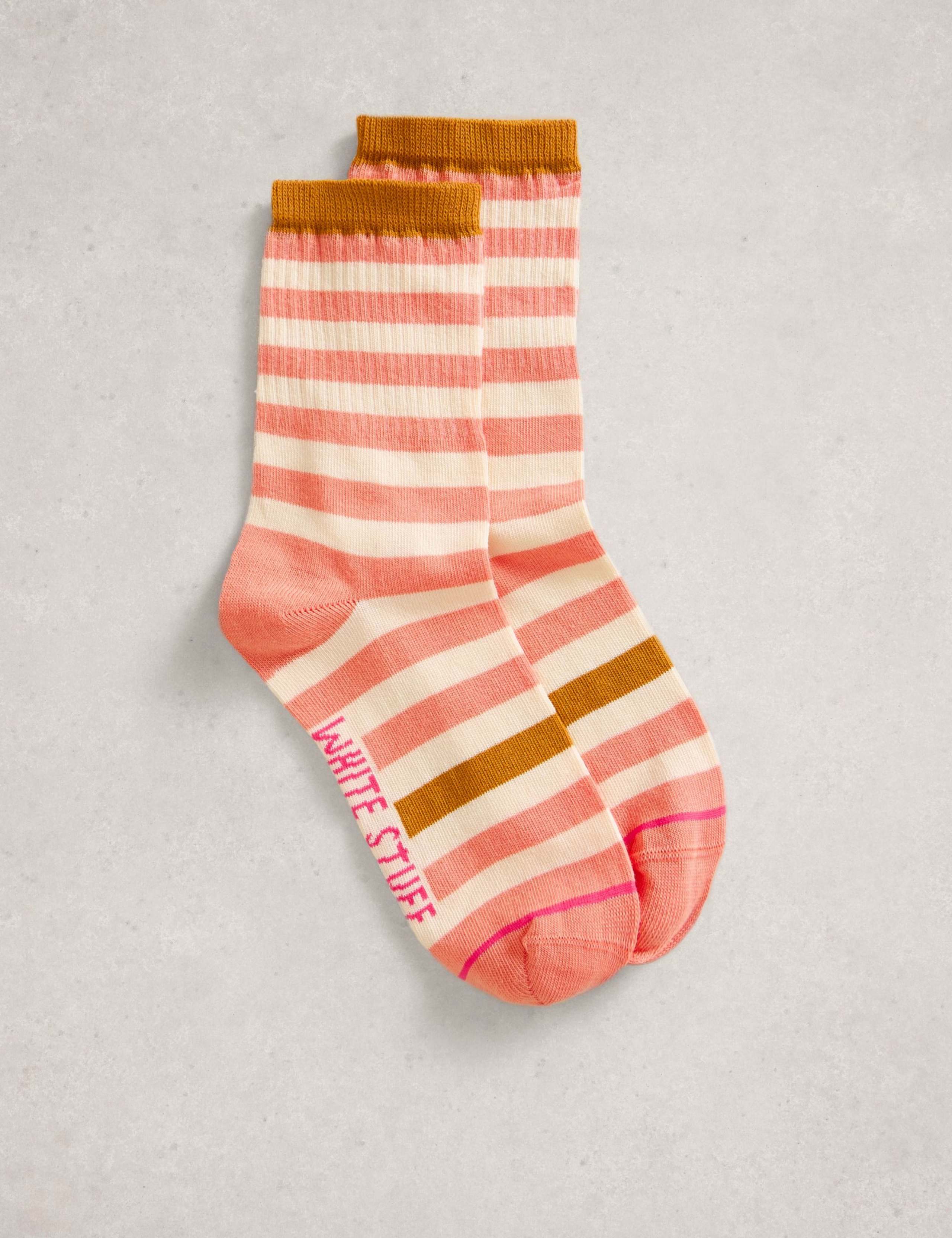 Cotton Rich Striped Ankle High Socks
