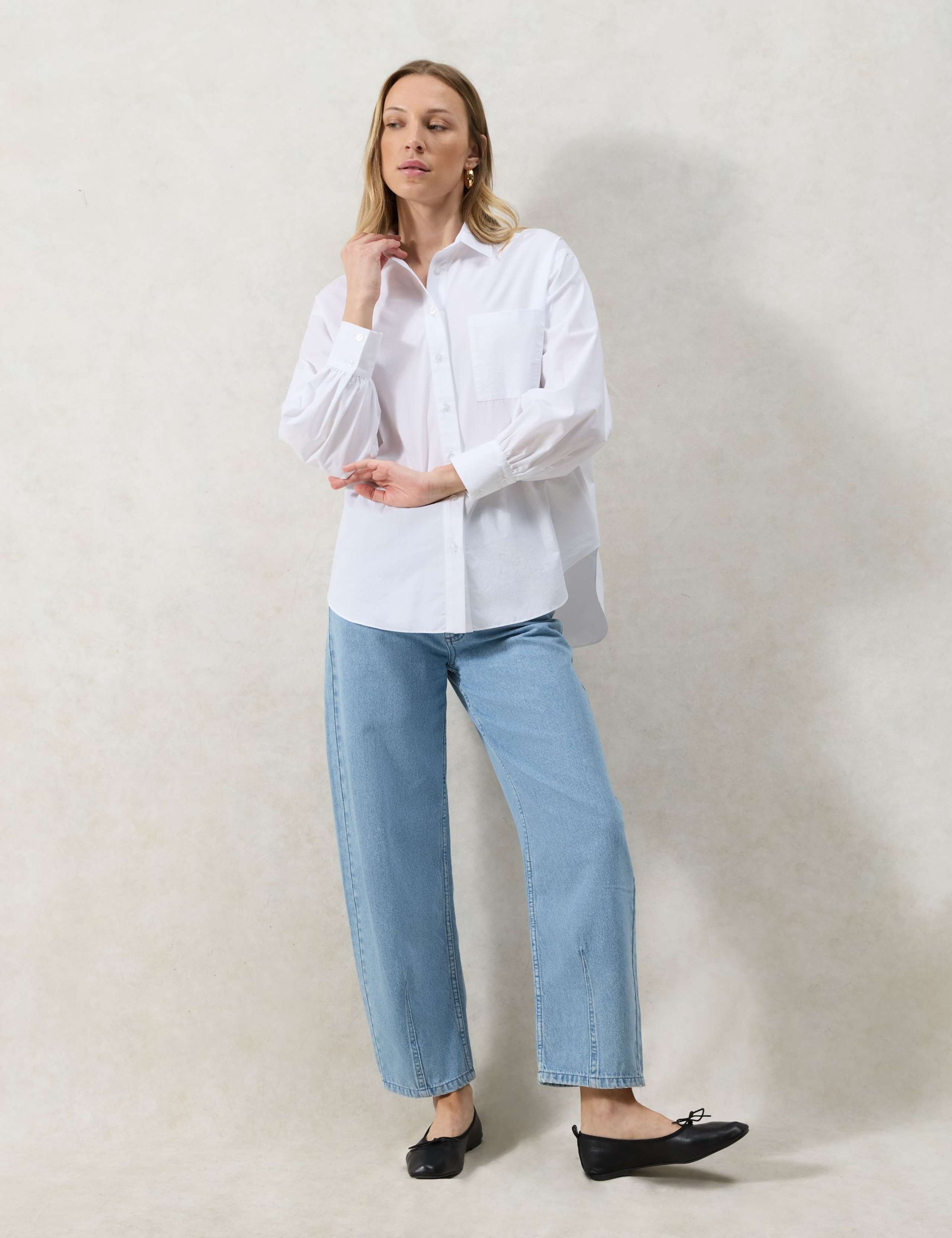 POPLIN SPLIT BACK SHIRT