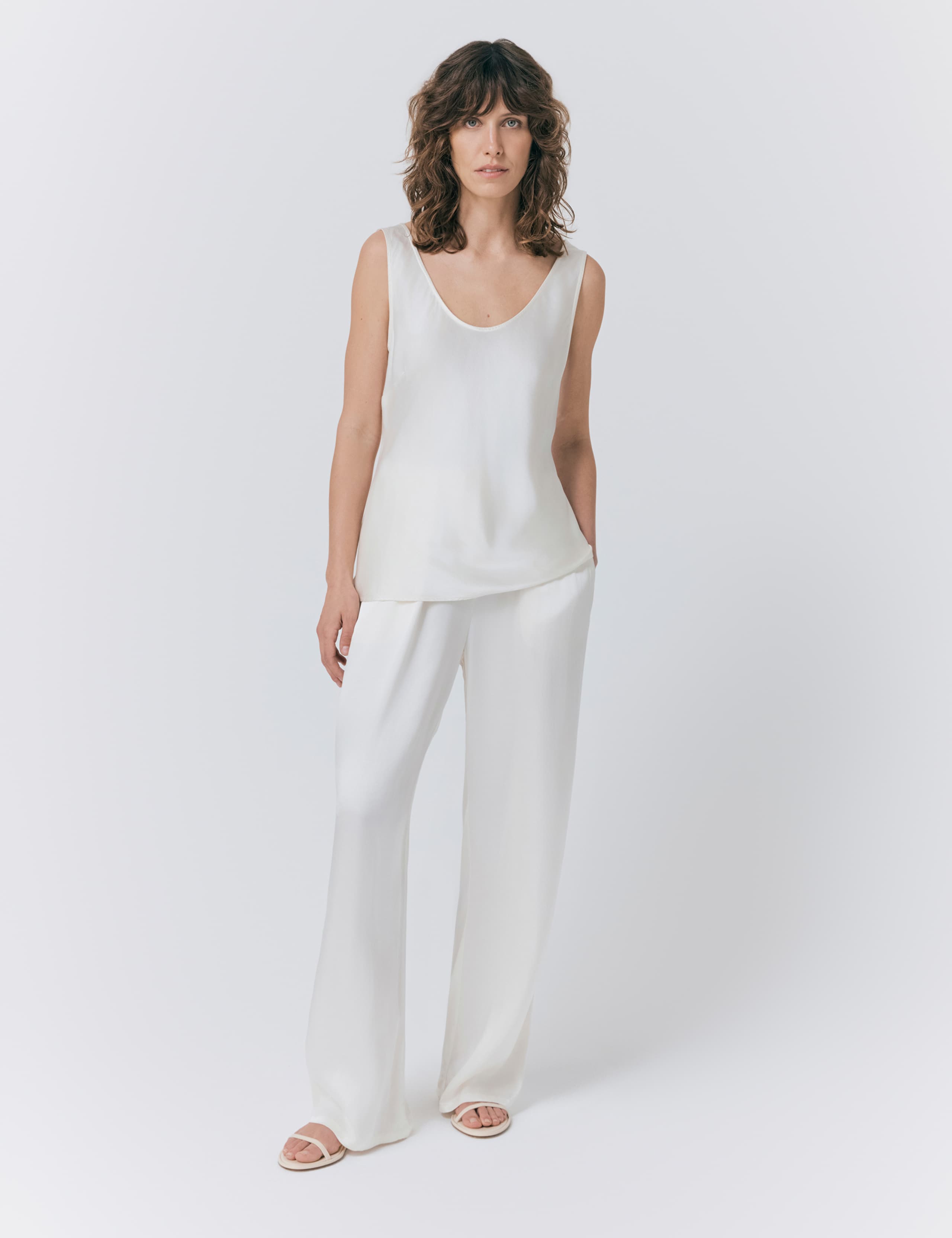 Satin Scoop Neck Sleeveless Vest Top