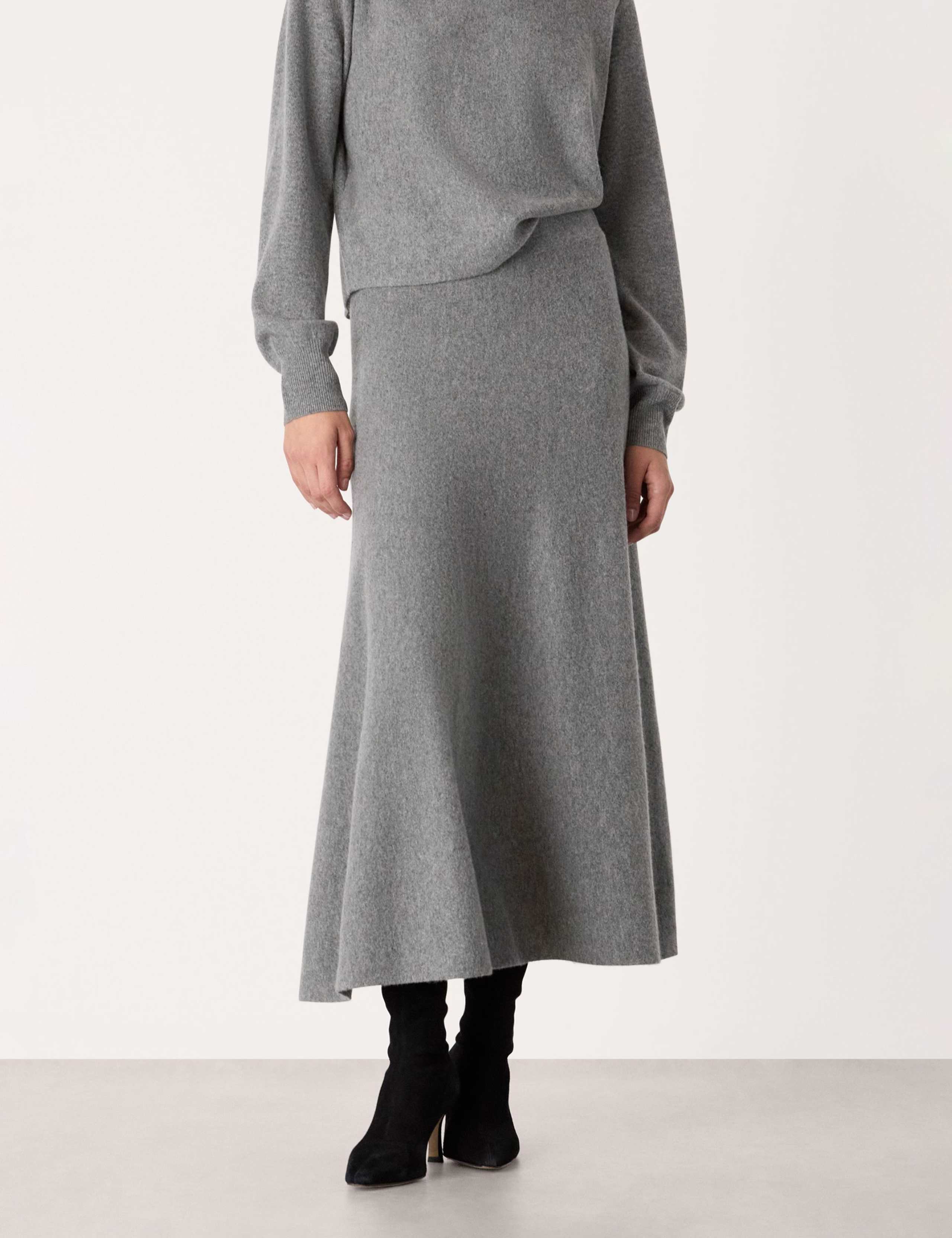 Knitted Midi Skirt