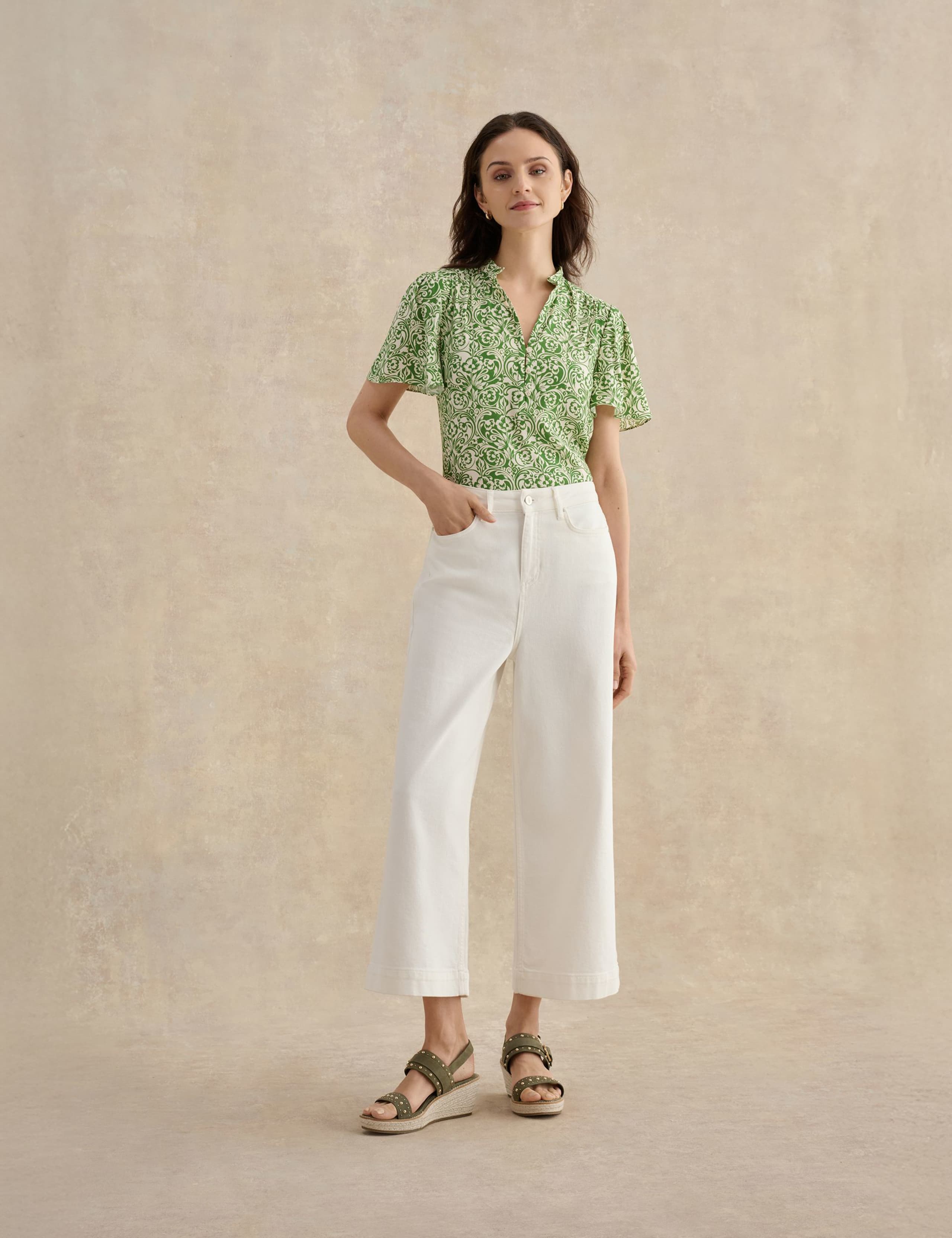 High Waisted Wide Leg Cropped Jeans