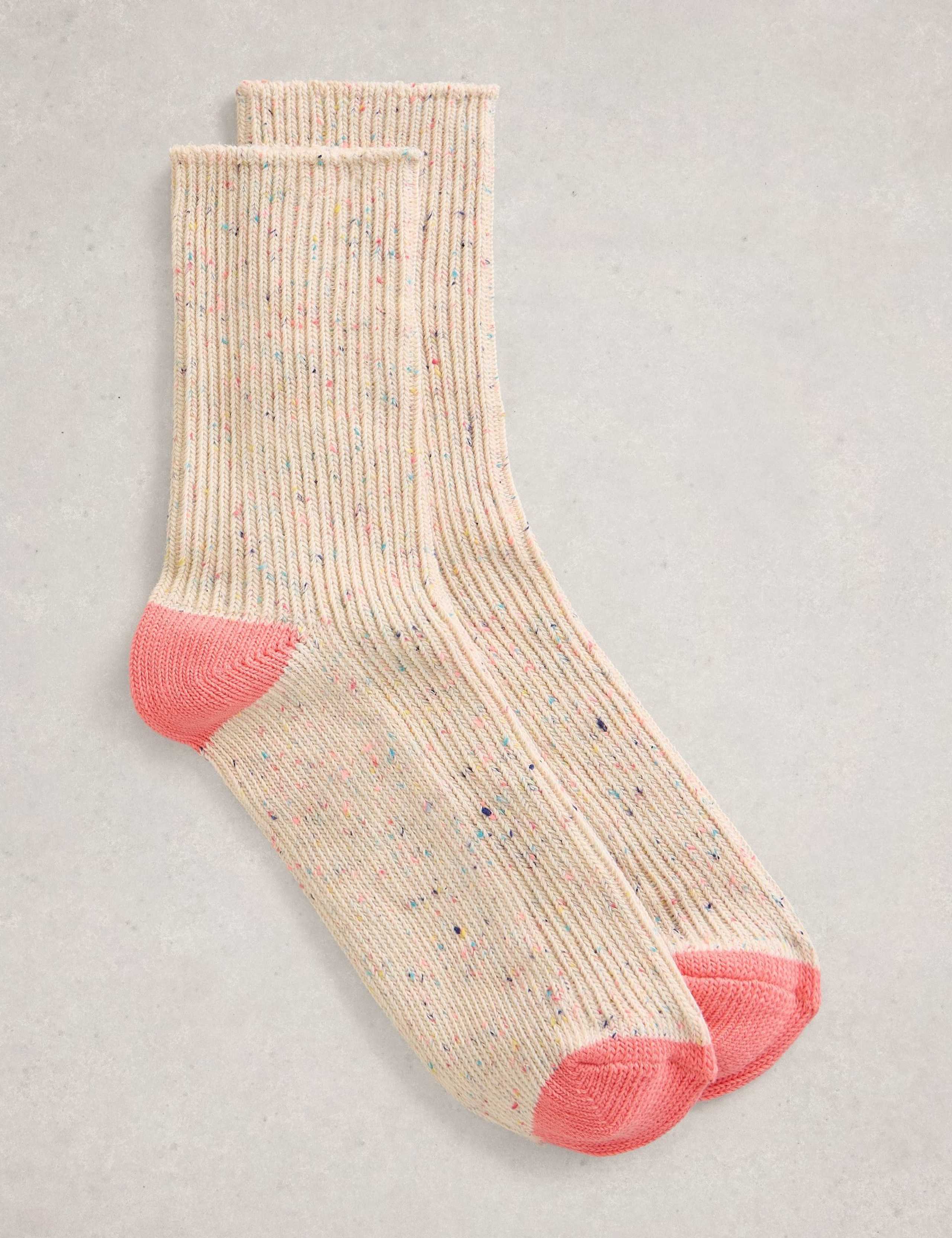 Thermal Cotton Rich Ribbed Patterned Socks