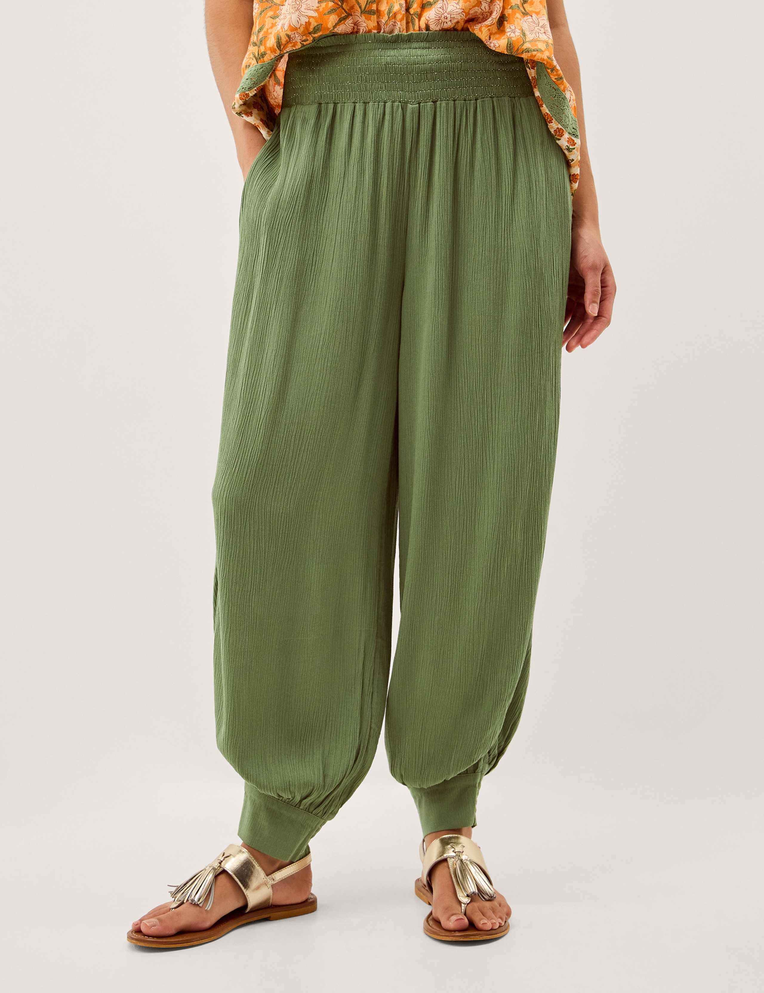 Shirred Relaxed Trousers