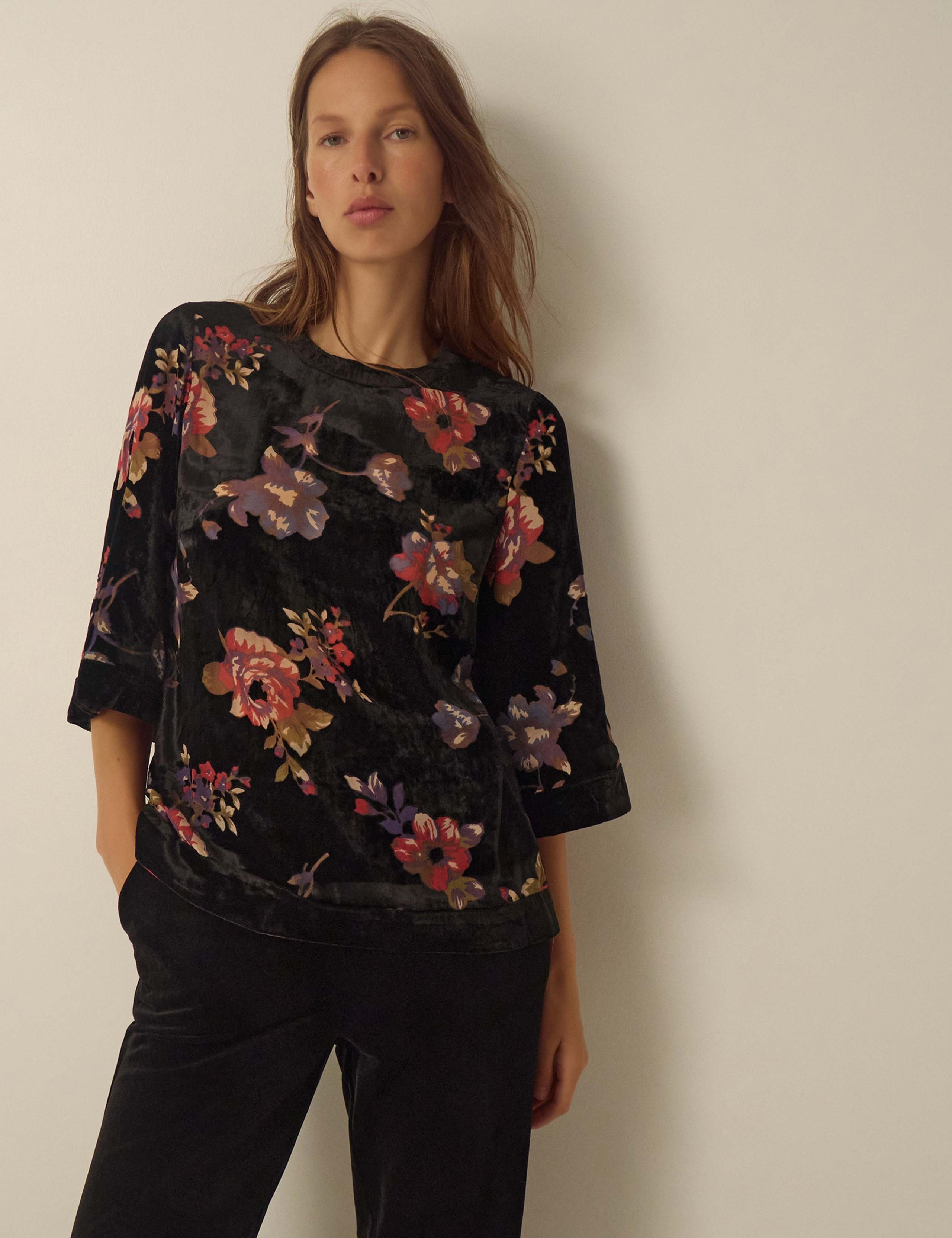 Printed Round Neck Top
