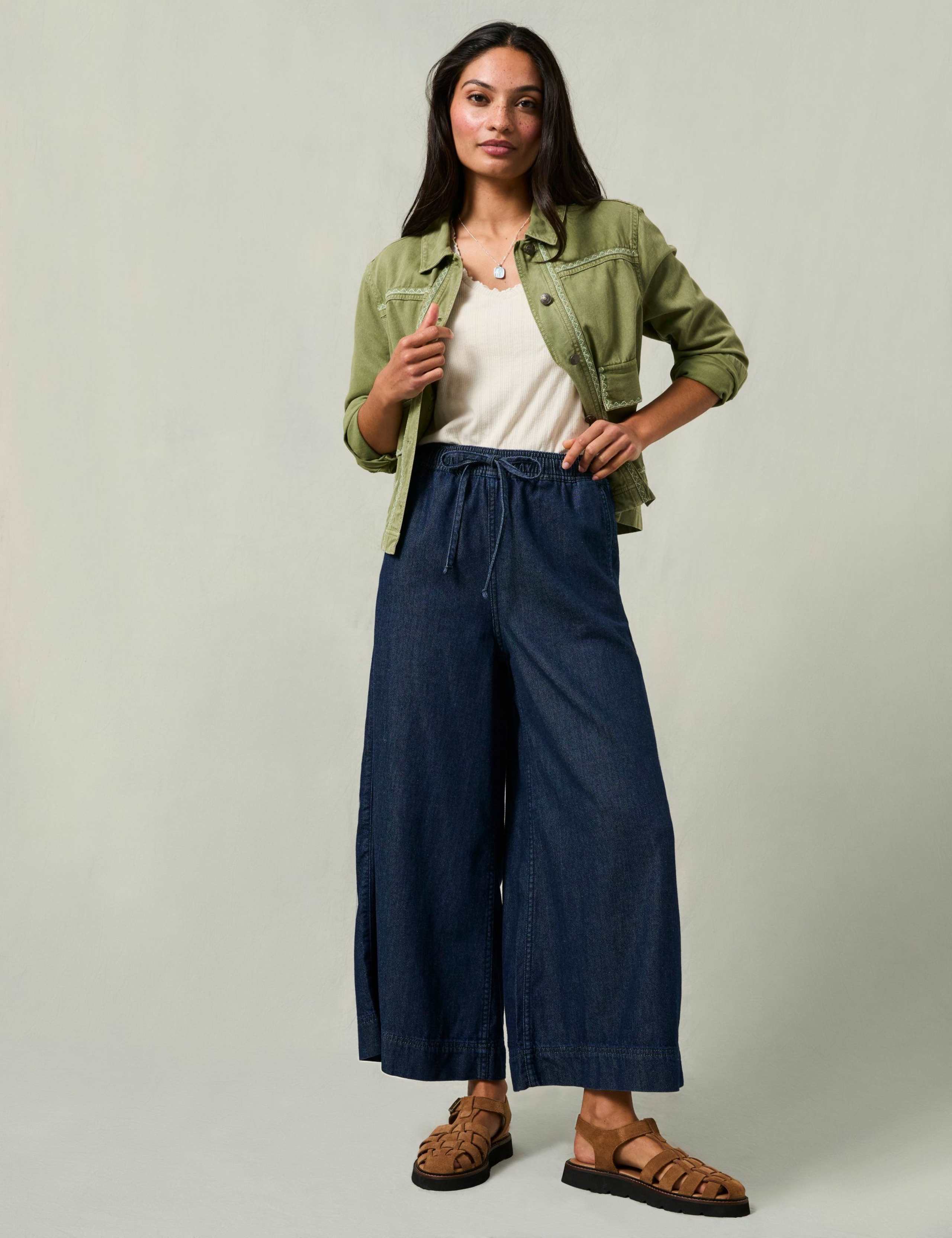 Wide Leg Ankle Grazer Jeans
